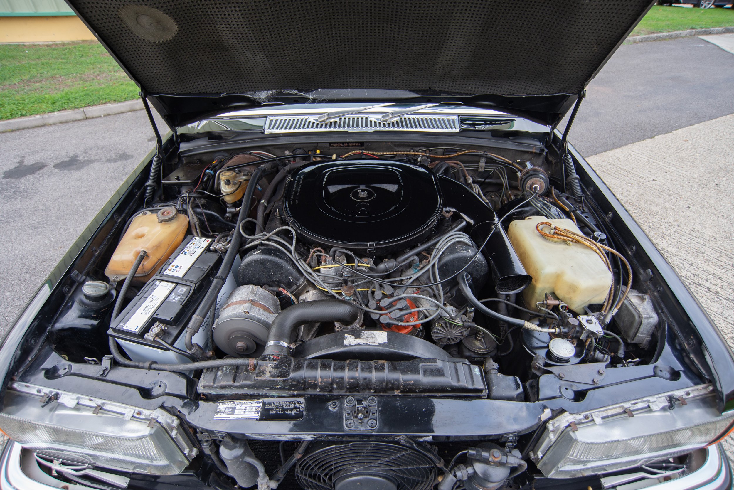 Mercedes 450SEL 6.9-14.jpg
