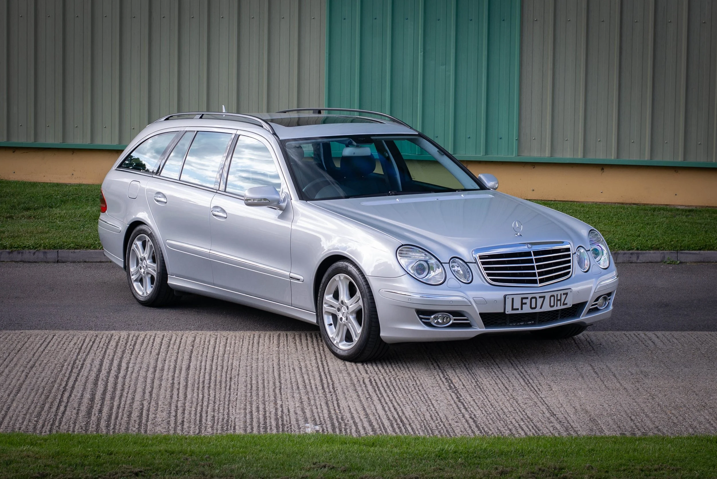Mercedes E350