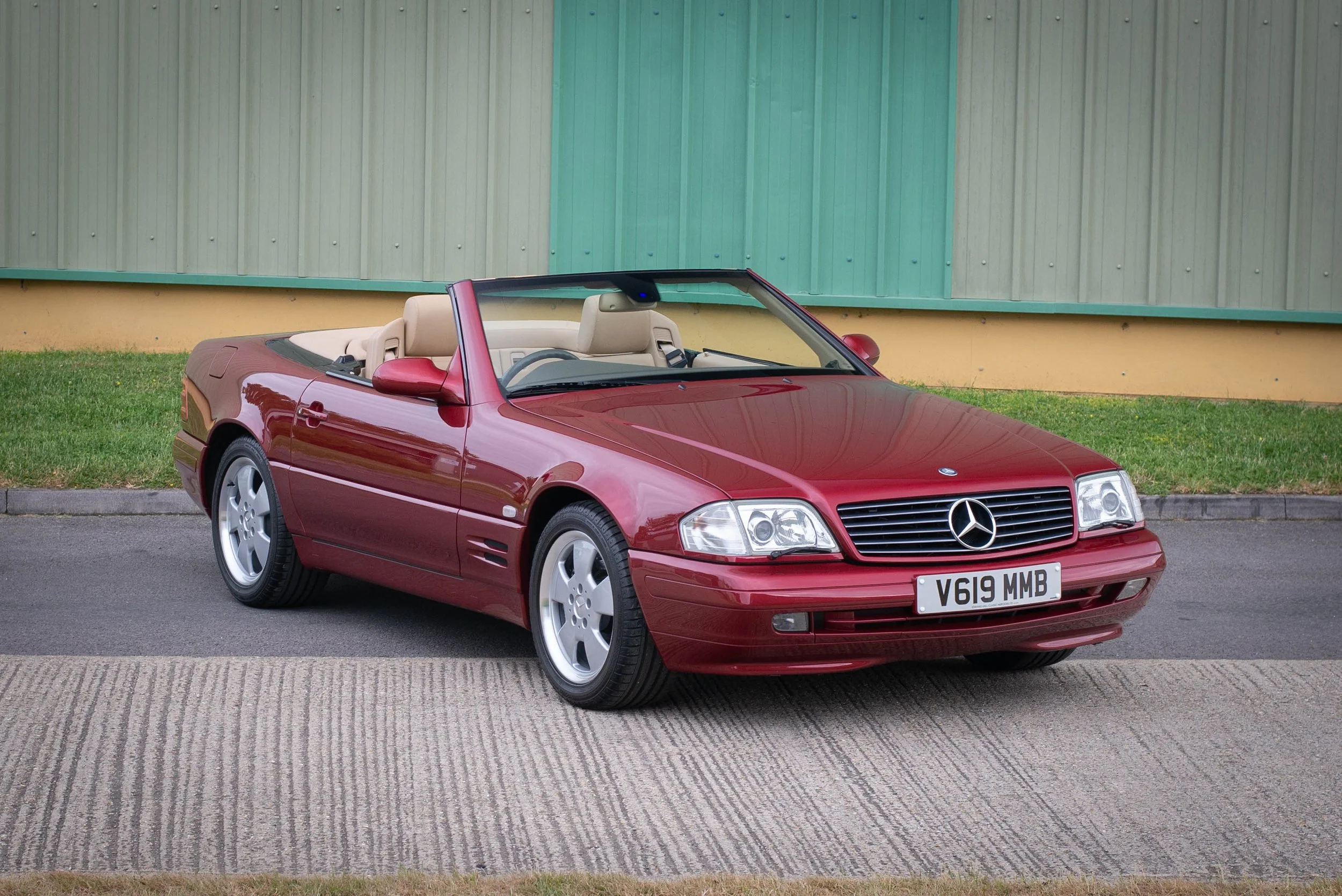 Mercedes SL500