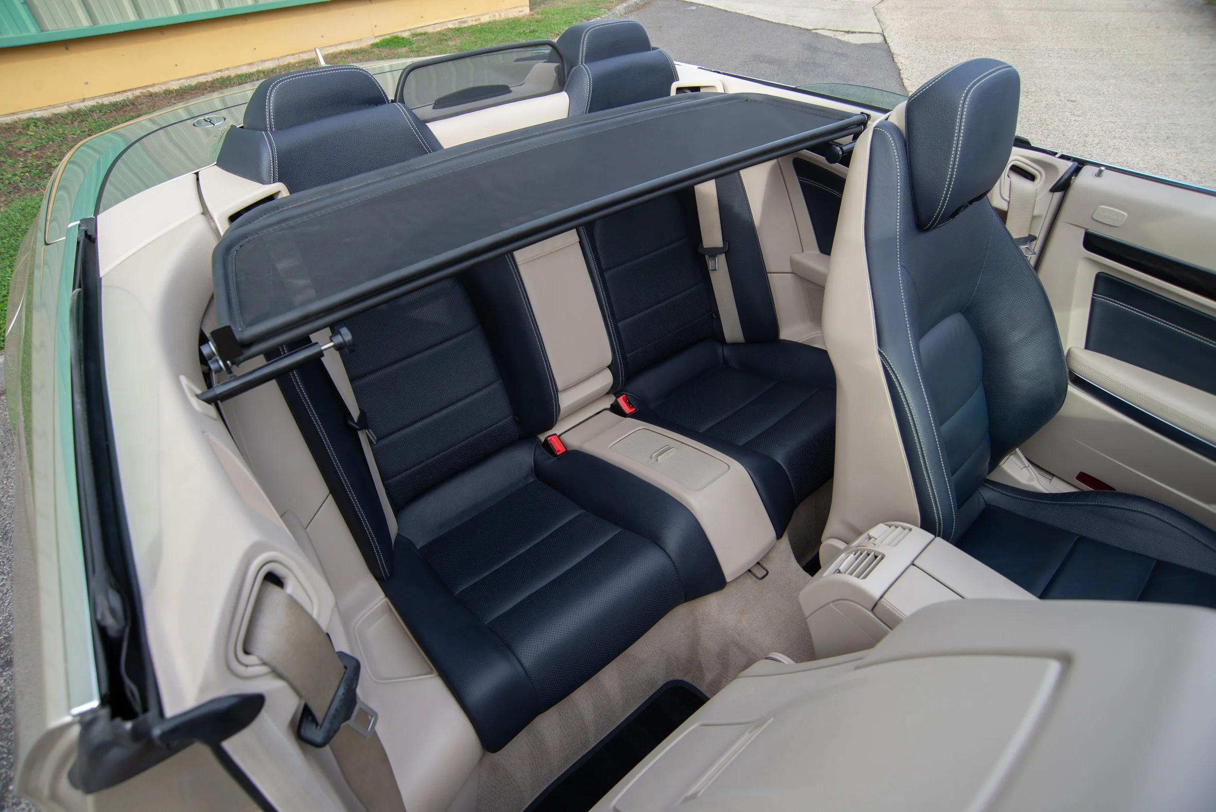 Mercedes E220D Cabriolet-4.jpg