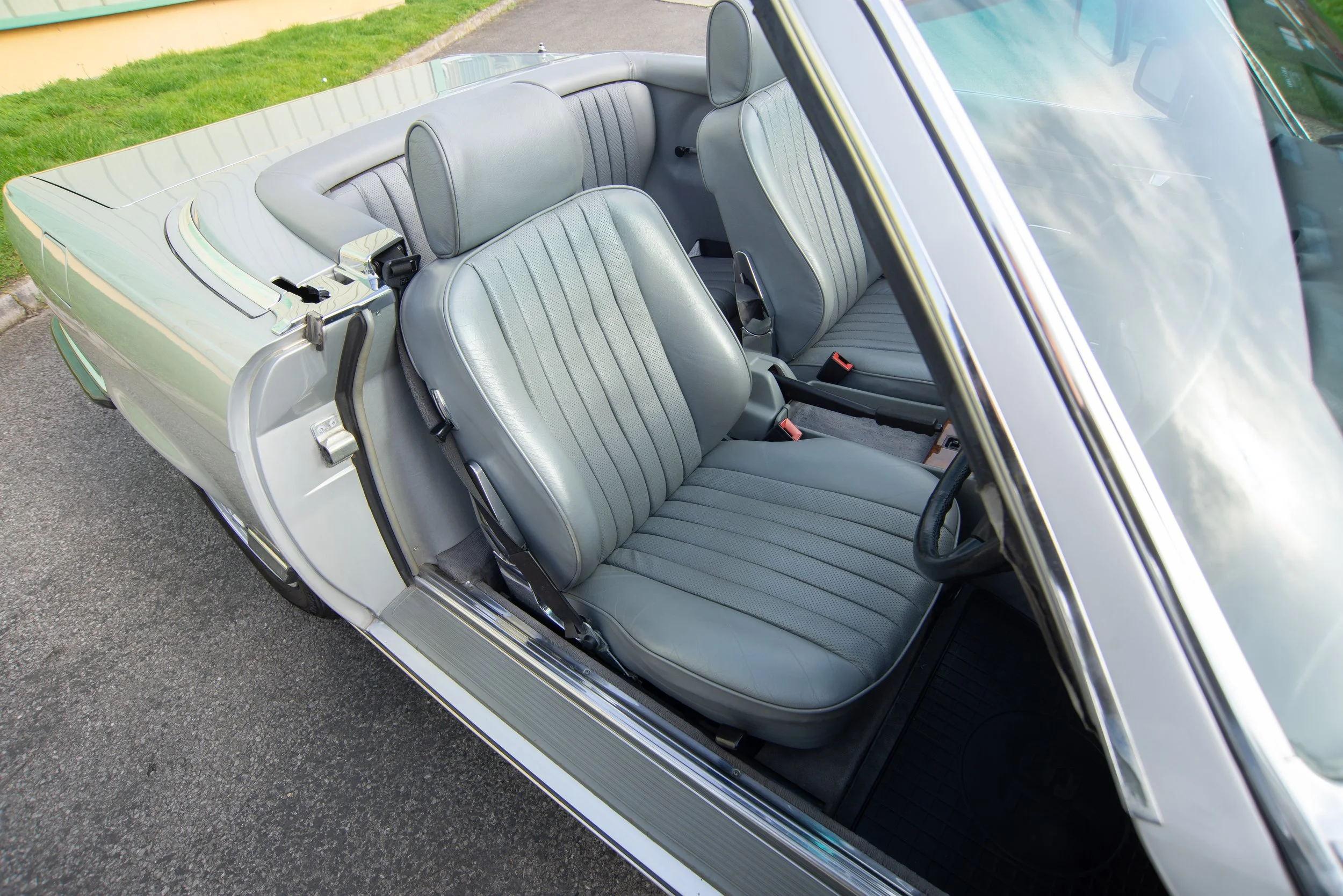 Mercedes 420SL-5.jpg