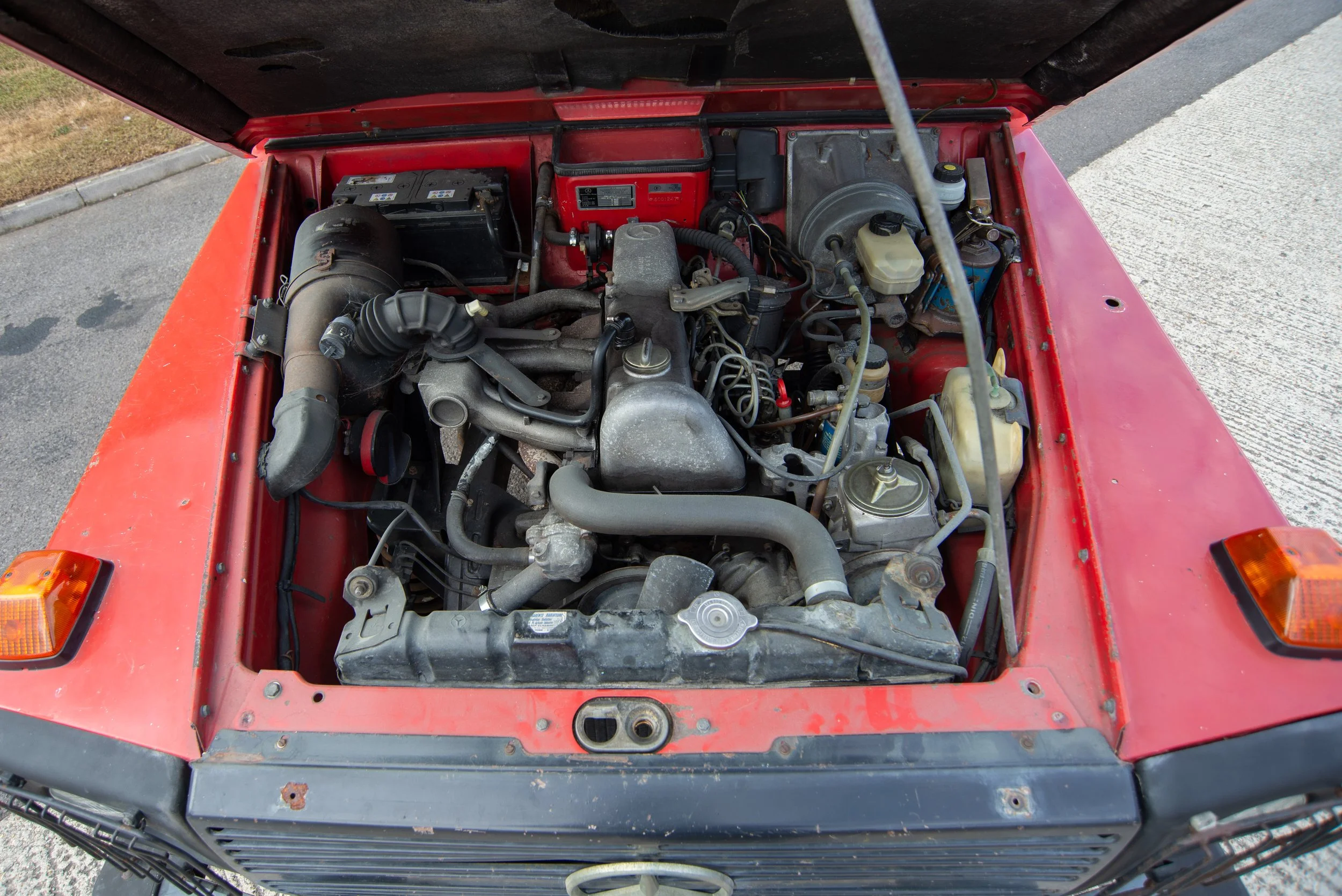 Mercedes 240GD Cabrio-13.jpg