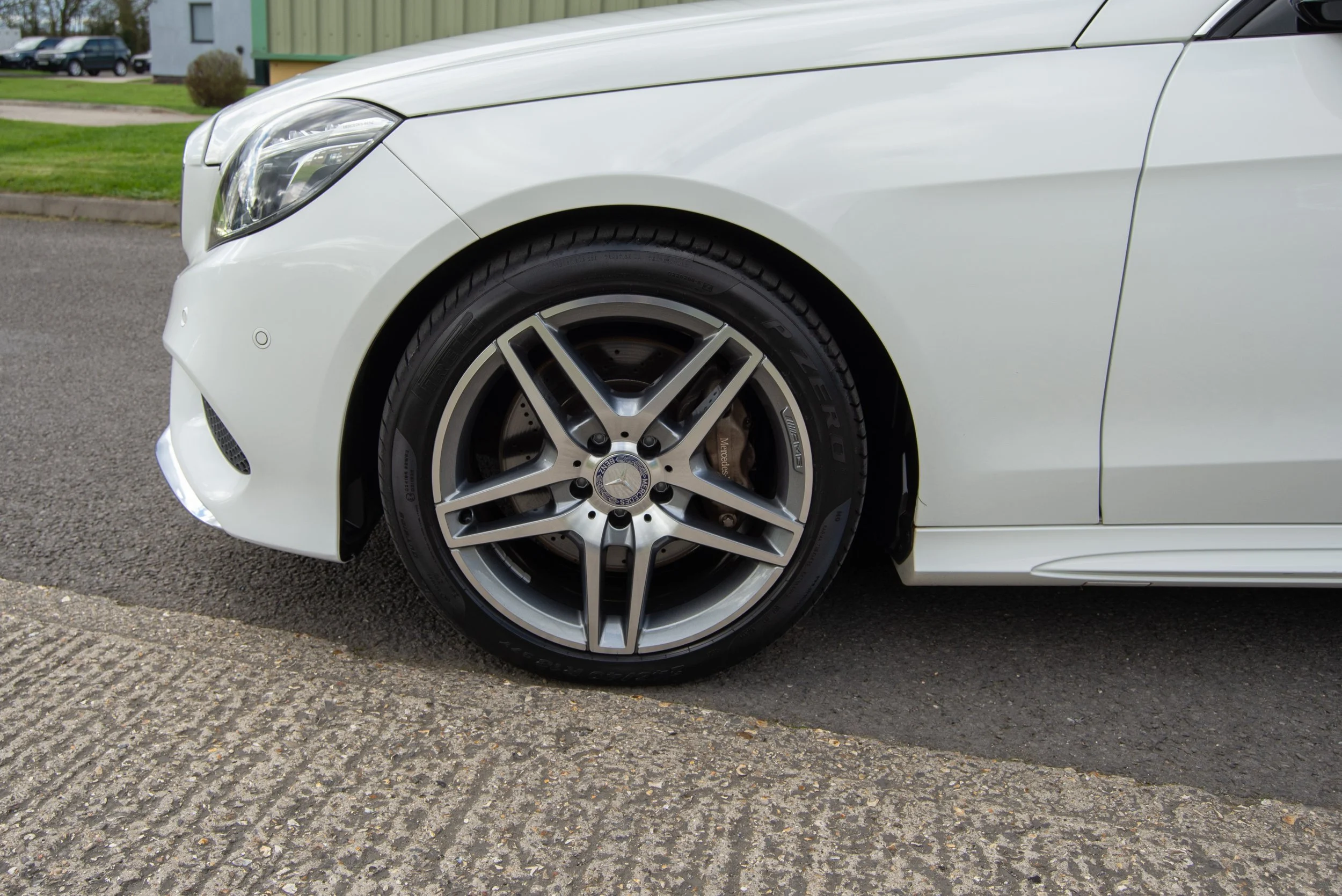 Mercedes E350 Estate-21.jpg