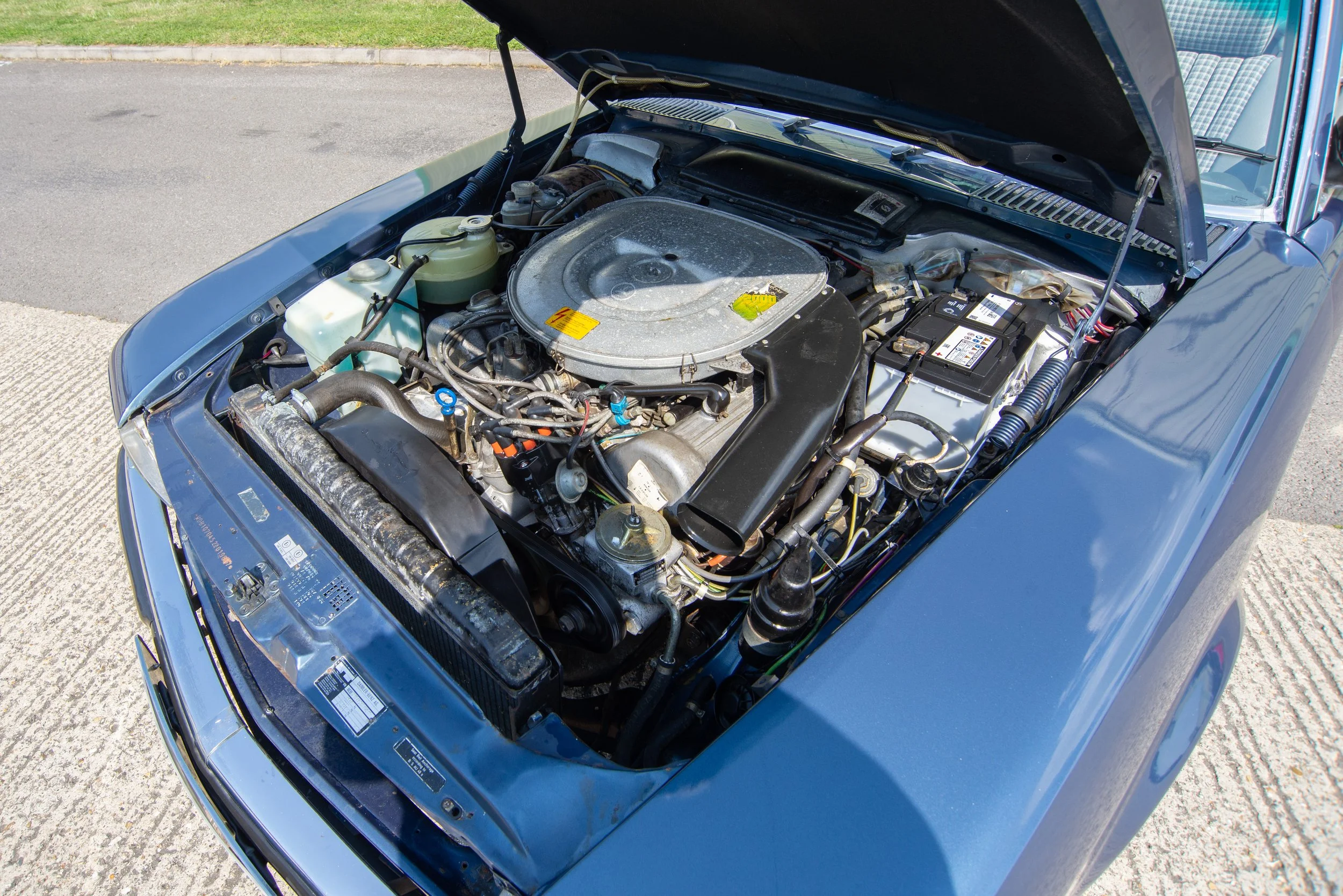 Mercedes 380SL-12.jpg