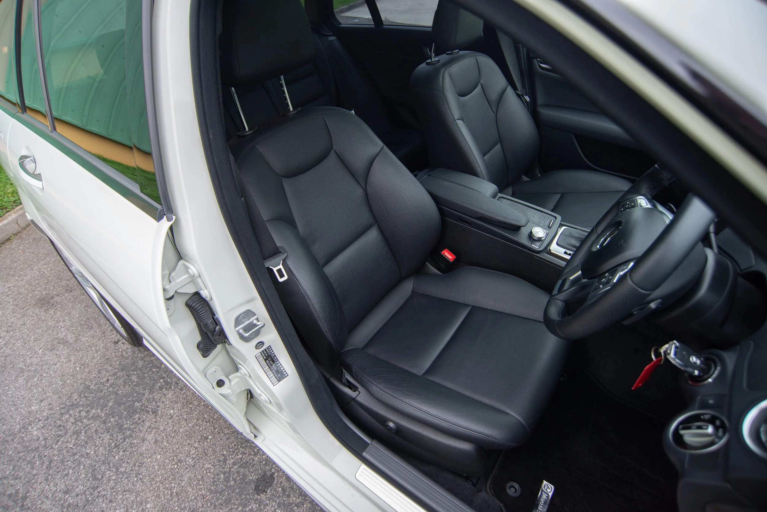 Mercedes C350 Estate-6.jpg