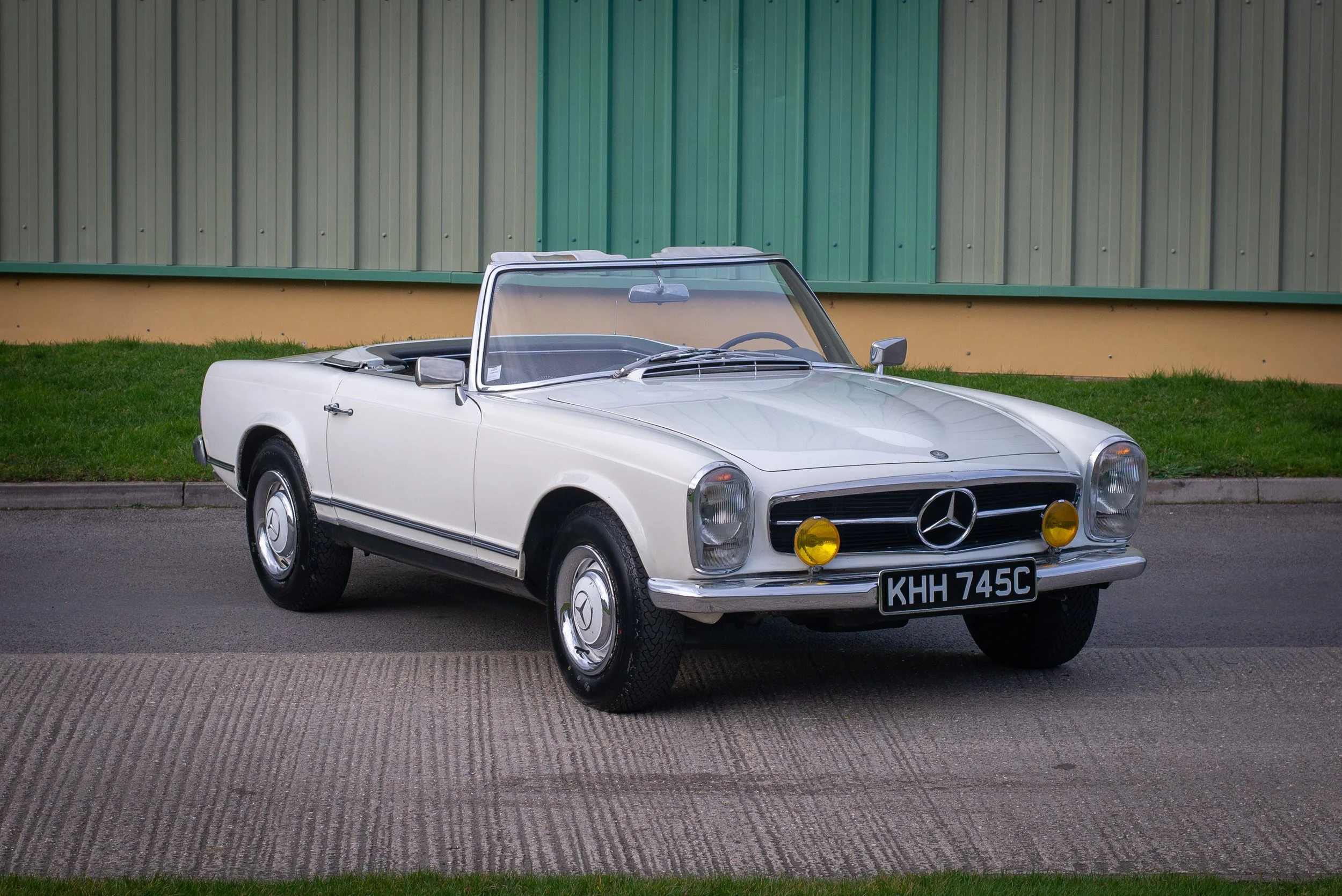 Mercedes 230SL