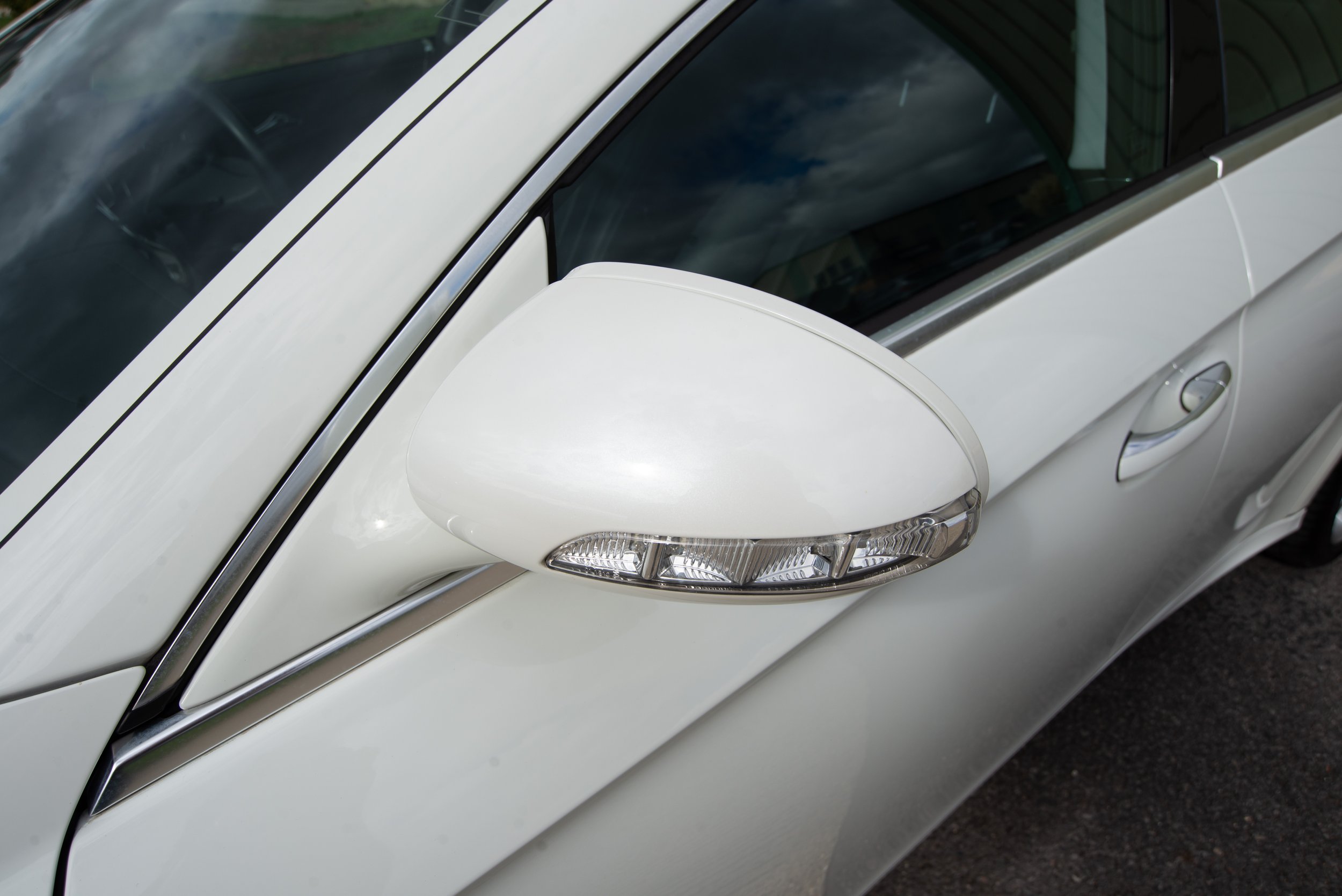 Mercedes CLS350-16.jpg