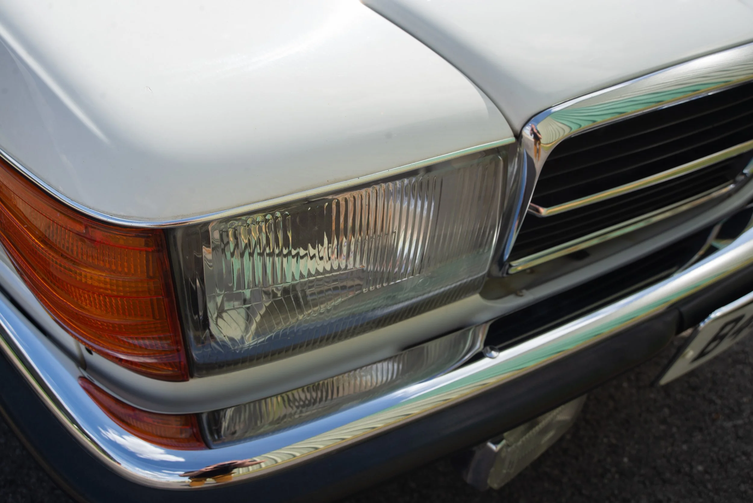 Mercedes 280SL-26.jpg