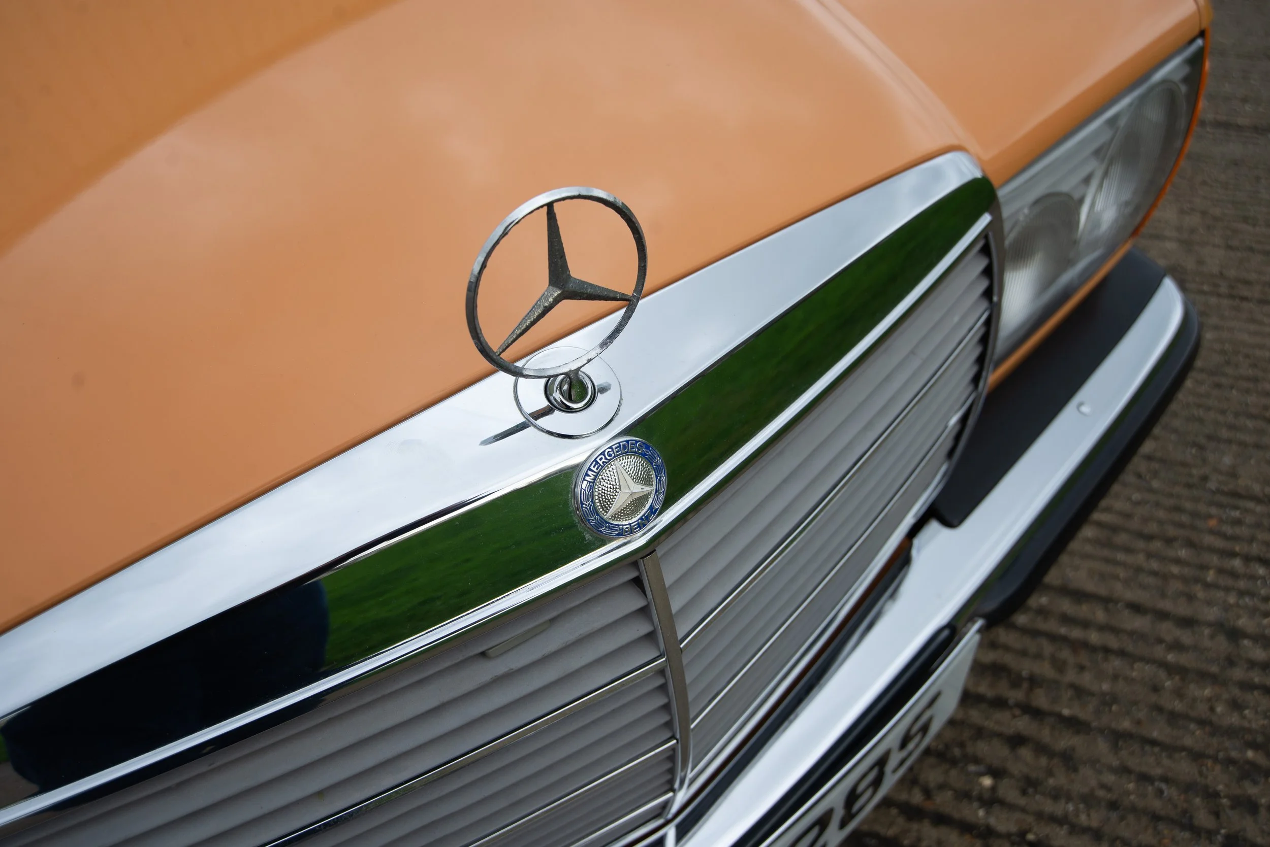 Mercedes 250-20.jpg