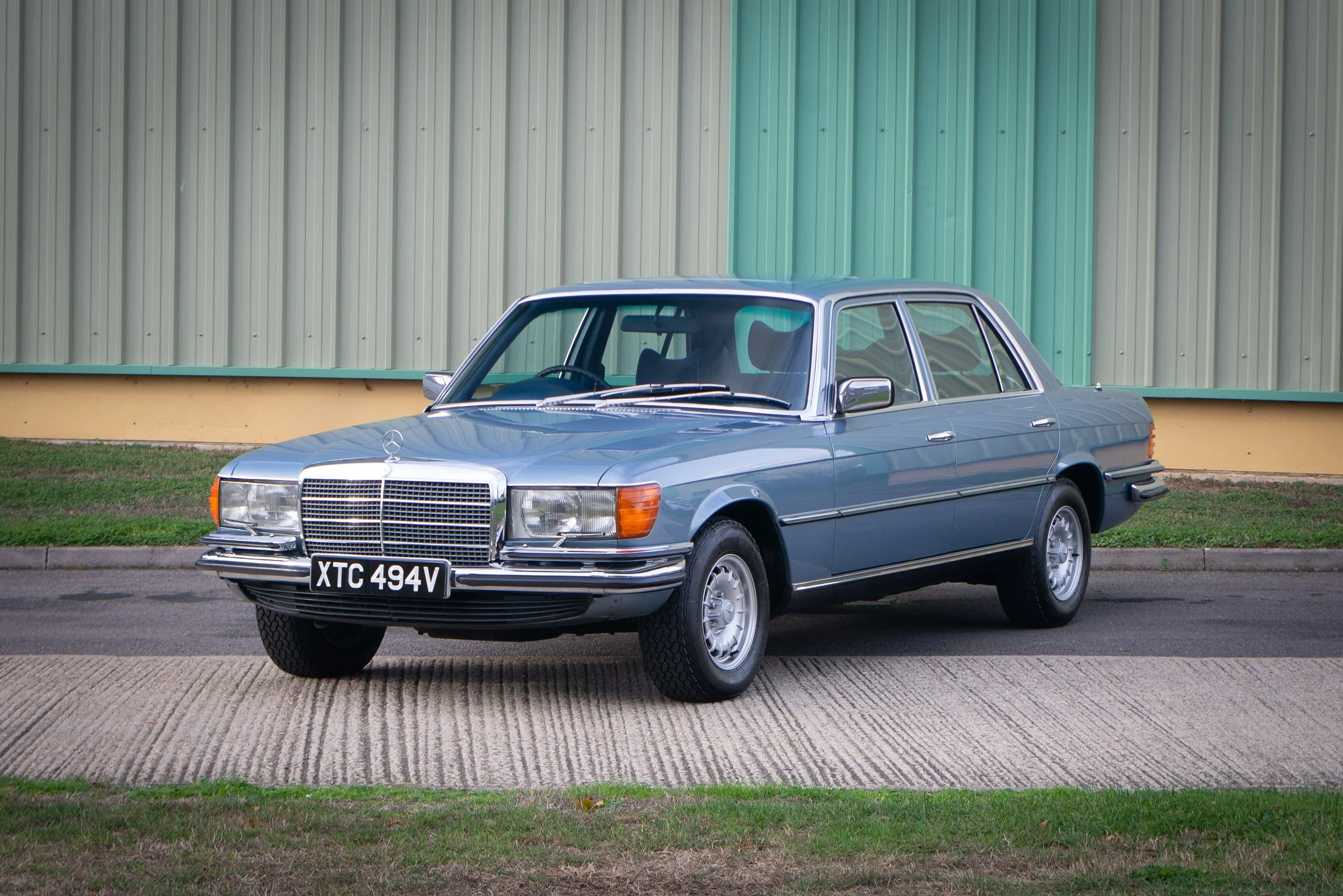 Mercedes 450SEL-24.jpg