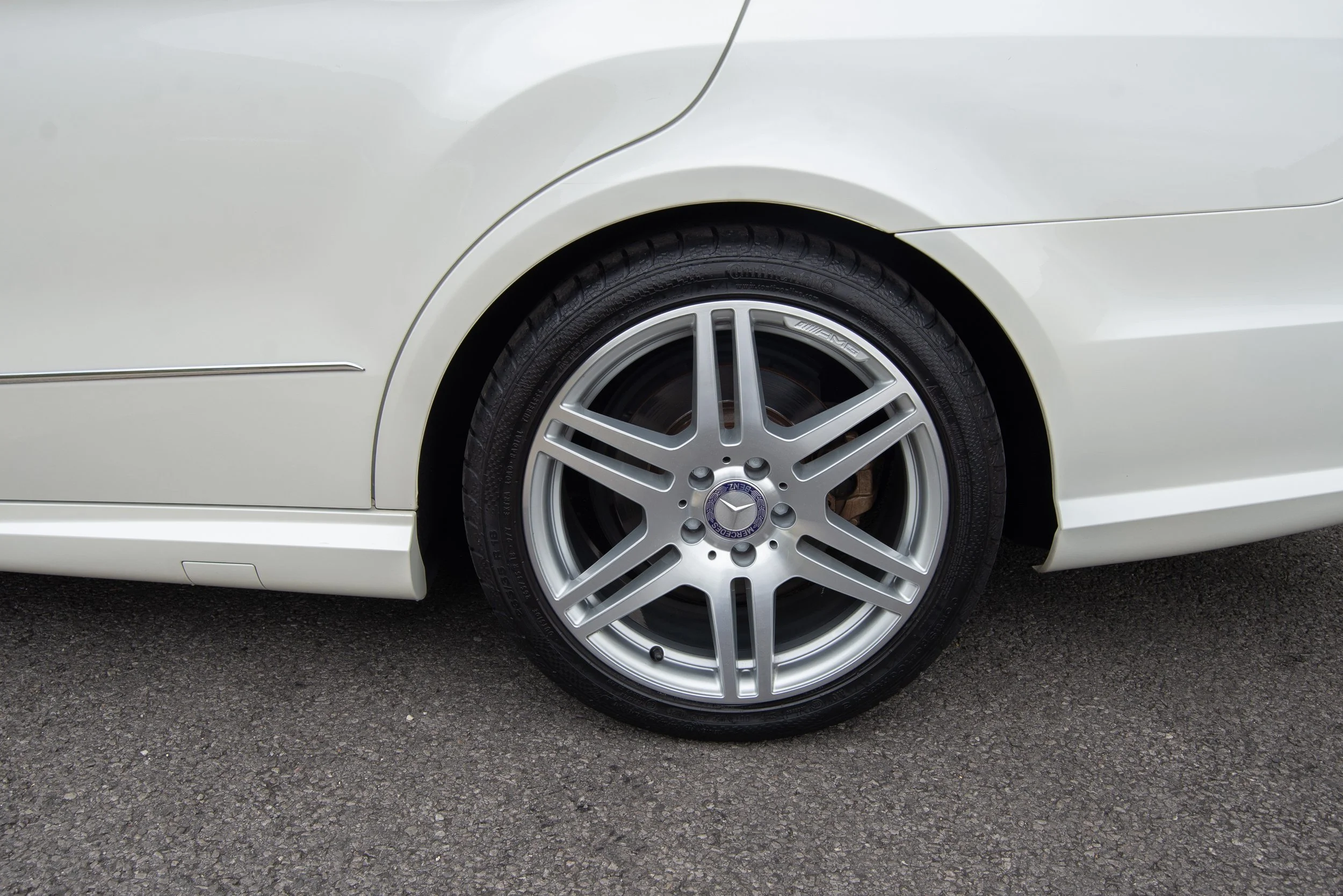 Mercedes E350 Estate-21.jpg