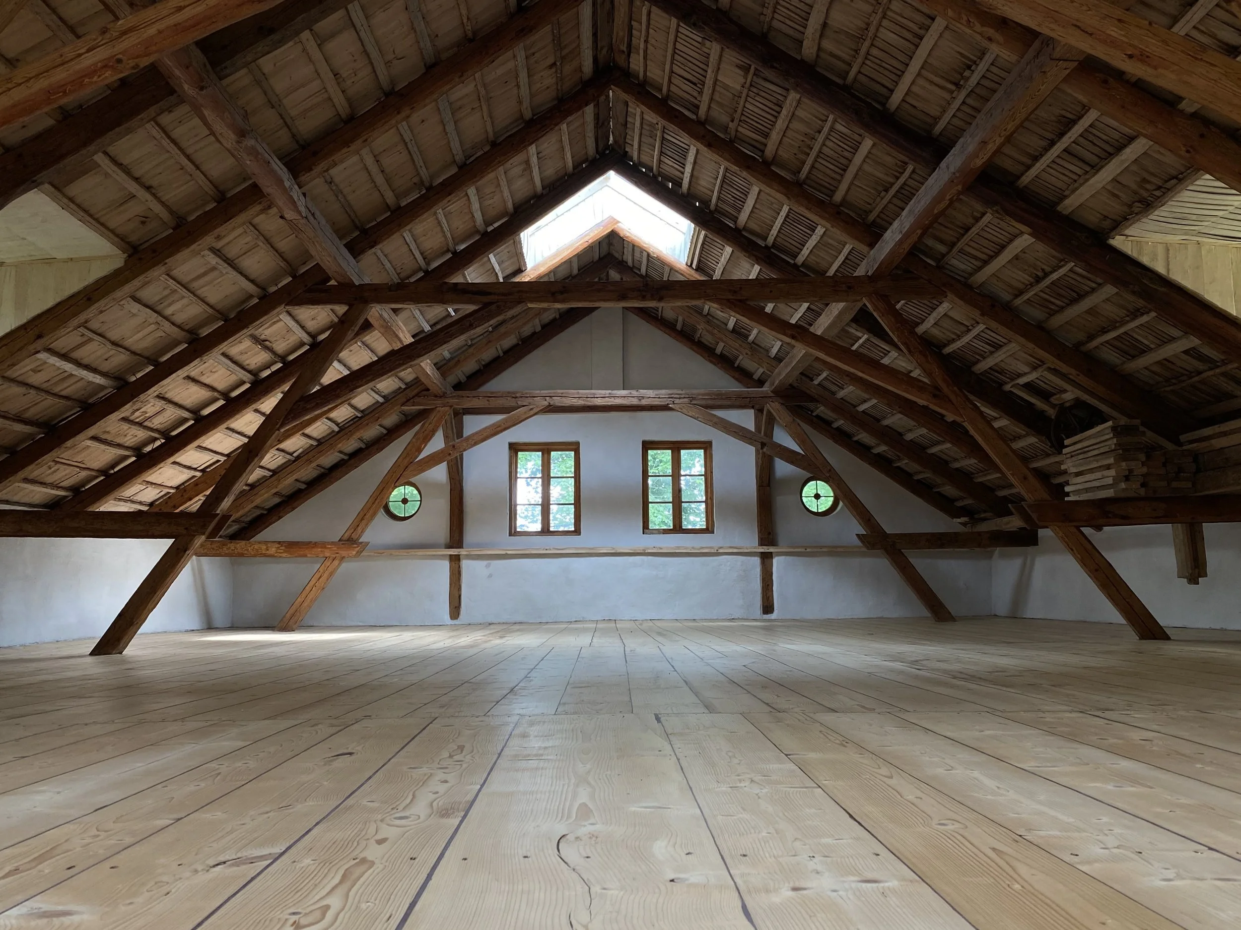 Klēts veidošana par semināru namu