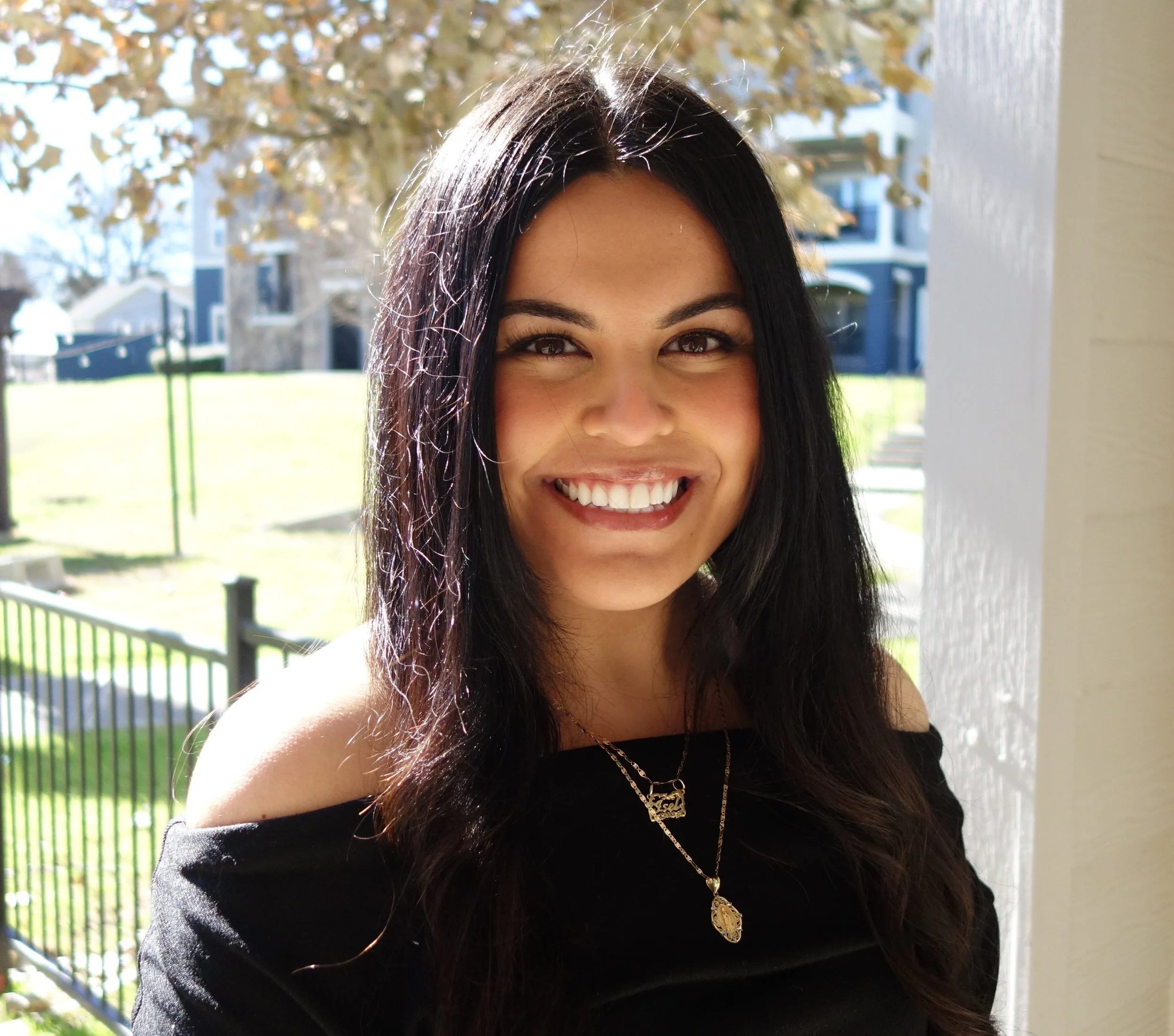 Isel Gomez, qualified mental health professional intern, provider at Living Tree New Braunfels Counseling Center