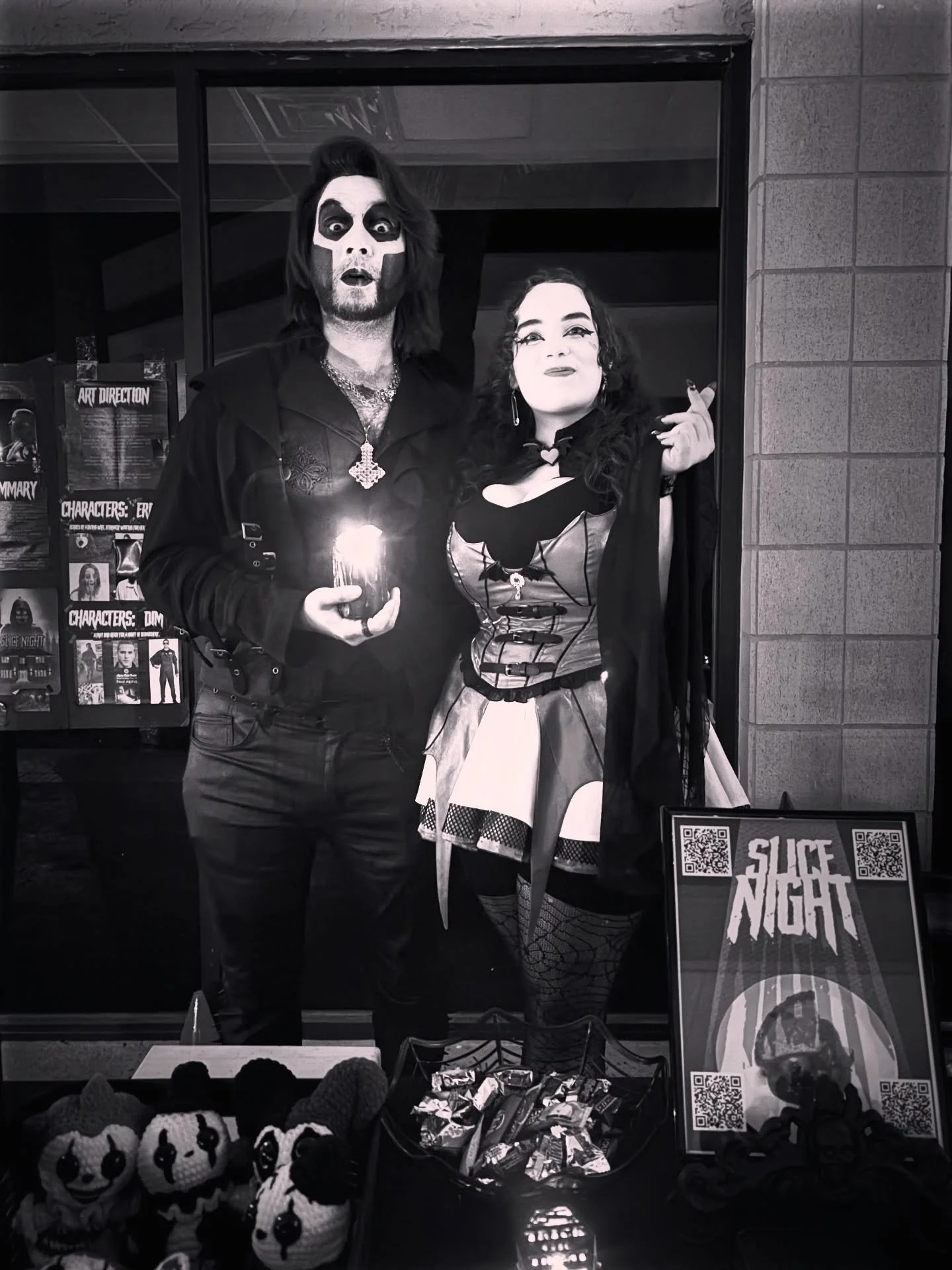 We had a lovely evening in Lakeland chatting it up with horror fans, filmmakers, and scary awesome people!Thanks to everyone that came by to see our table and to those that adopted our little creatures and art. Happy Halfway to Halloween! 🎃 👻 🔮