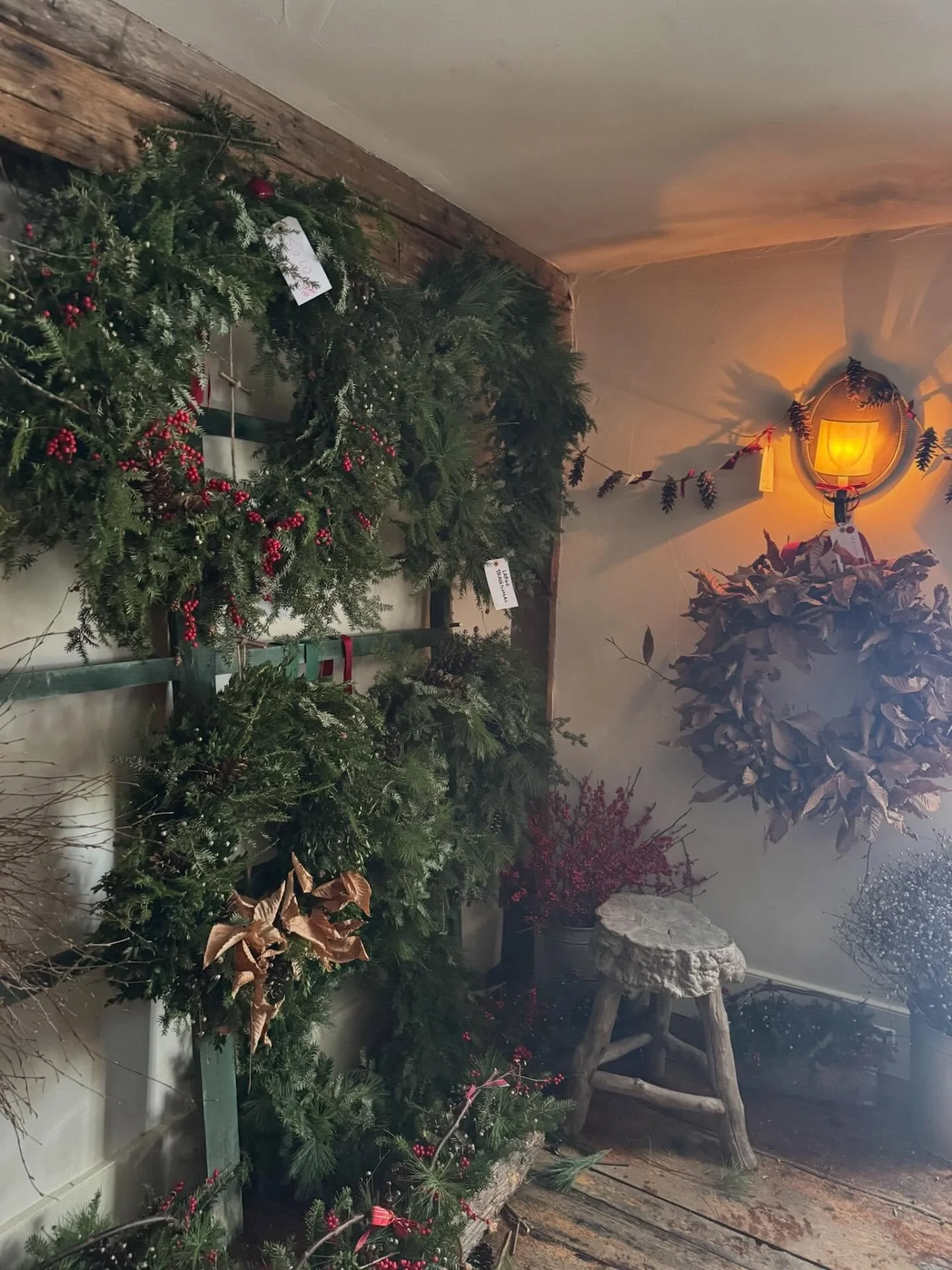 Took a little trip upstate with the girls to the @stissinghouse Craft Feast and it did not disappoint.