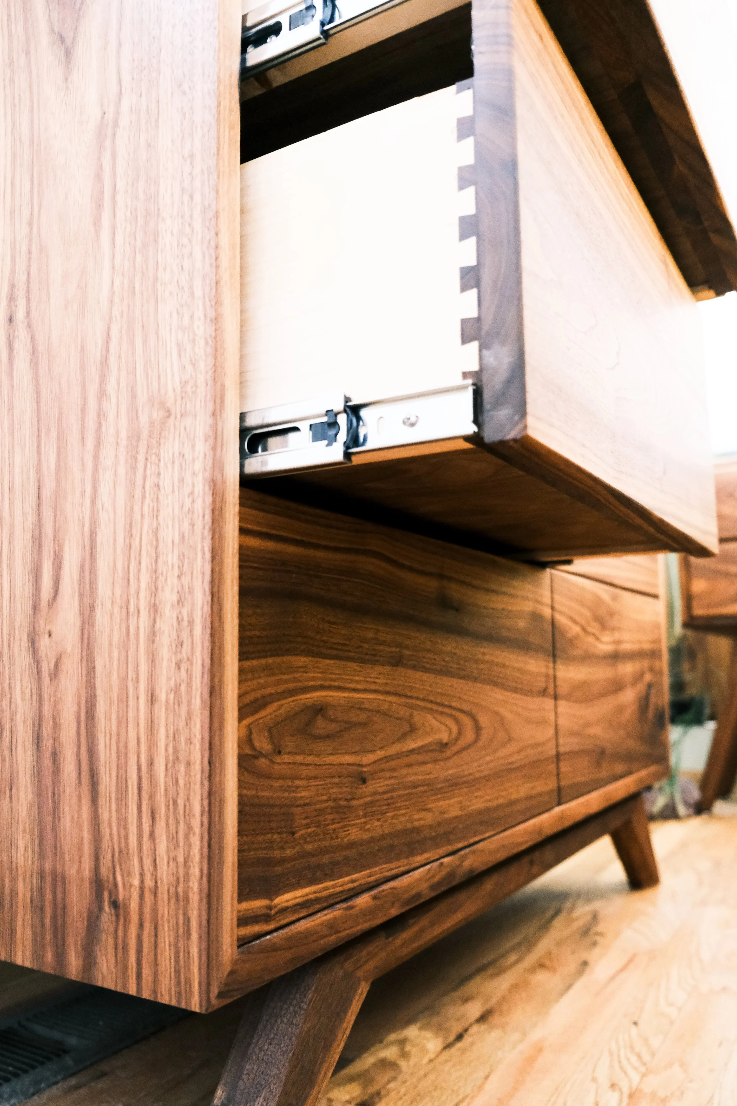 The Minka Dresser — Alec Quick Furniture Design