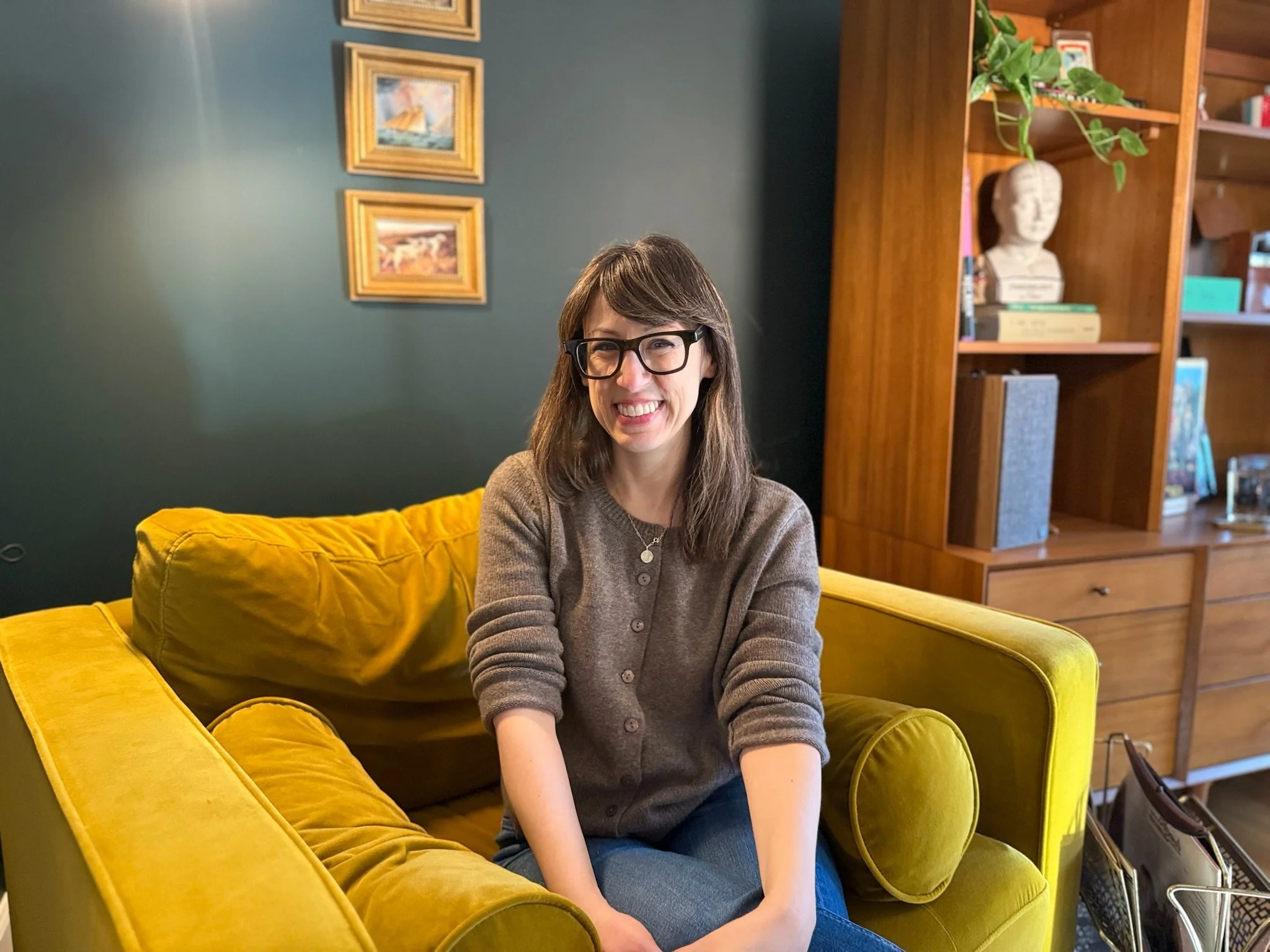Dr. Lily Kadosh, licensed psychologist and certified perinatal mental health provider offering online therapy in California and Georgia.