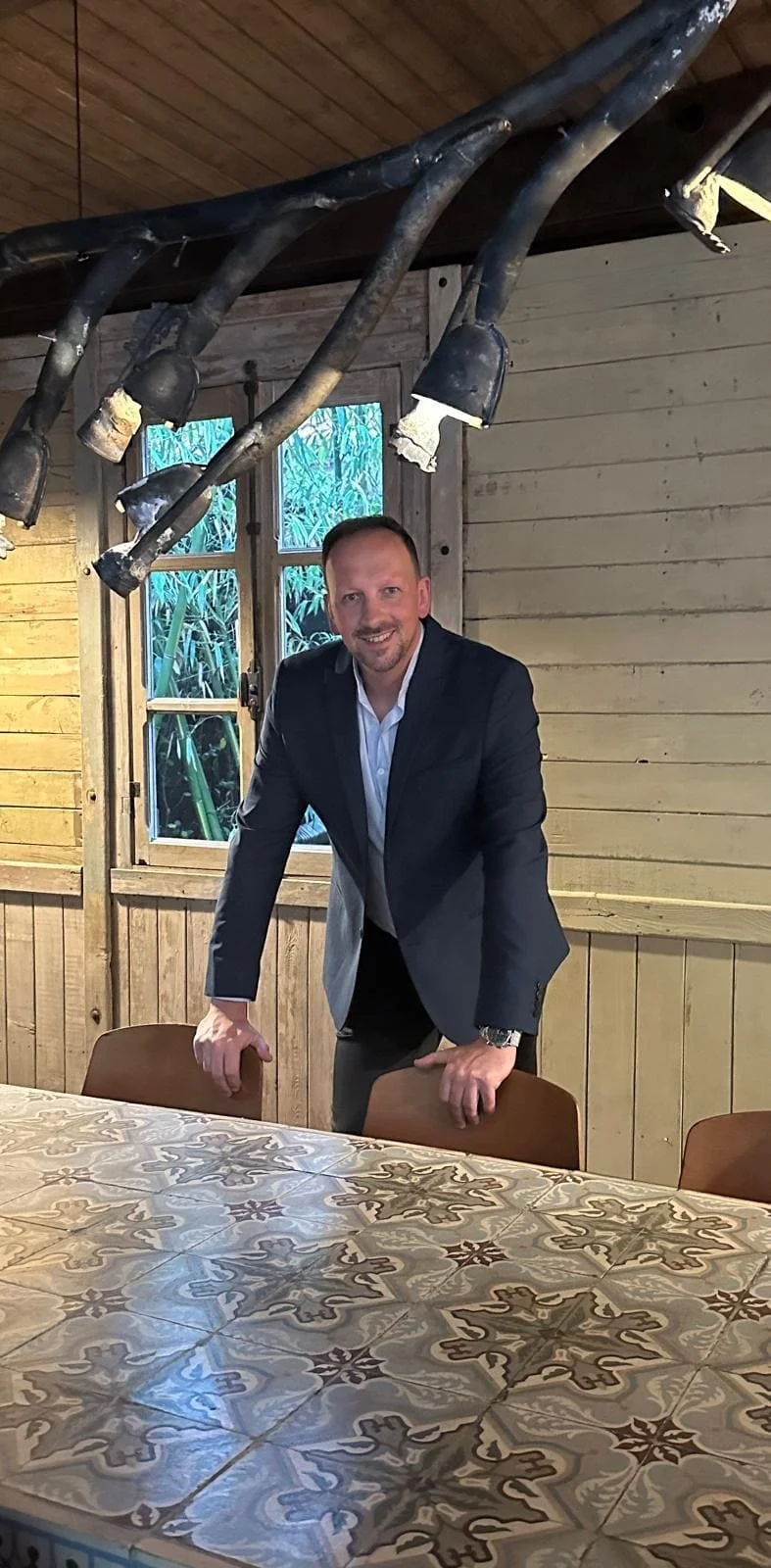 Headshot of Lukasz Sokol