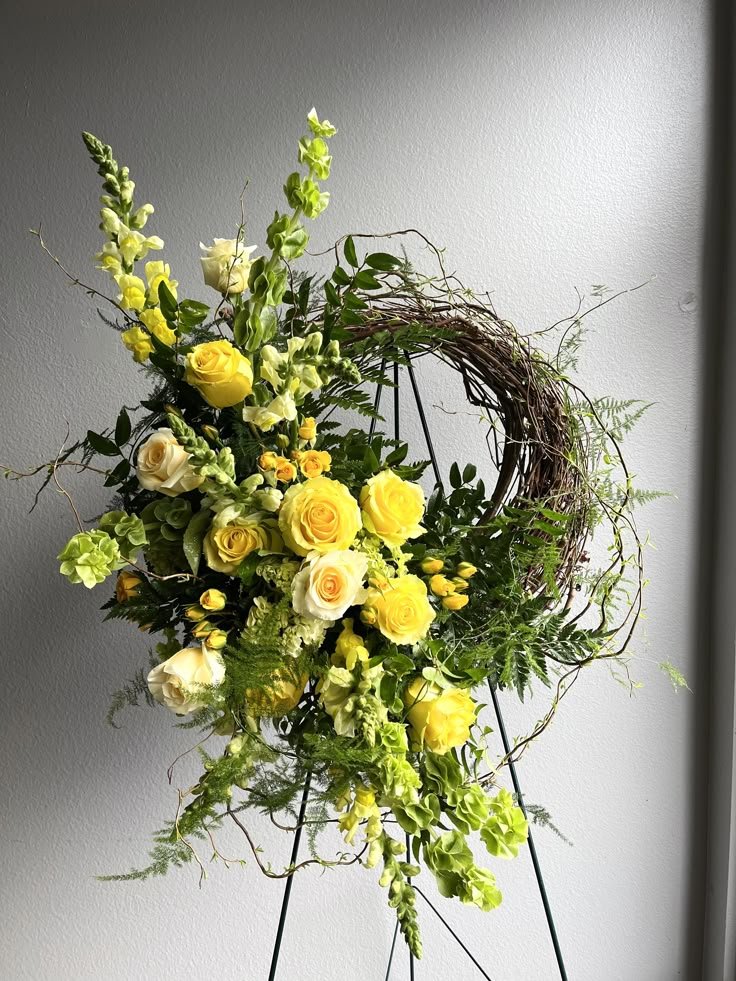 yellowwreath.jpg