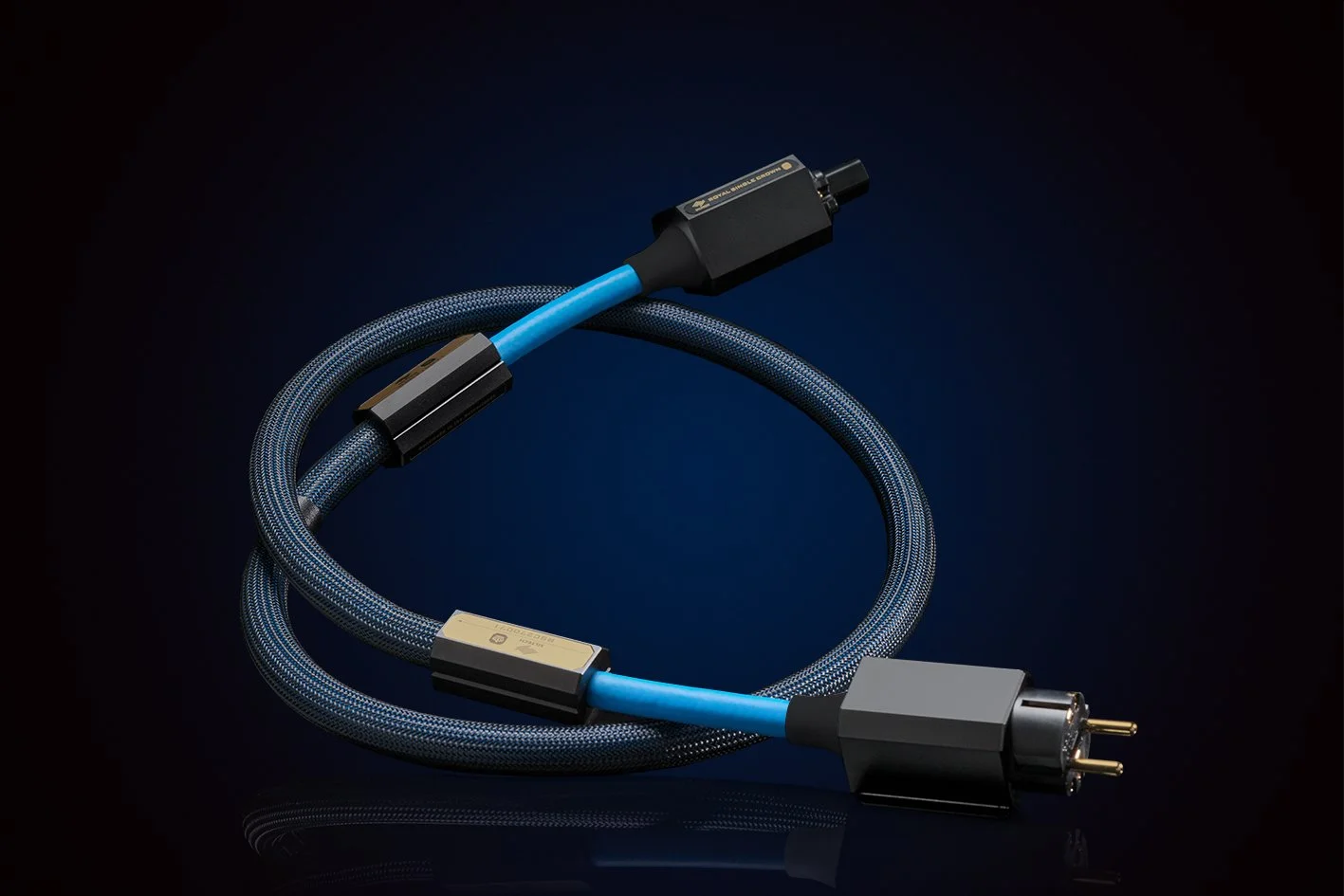 Siltech-Royal-Single-Crown-Power-Cable-2.jpg