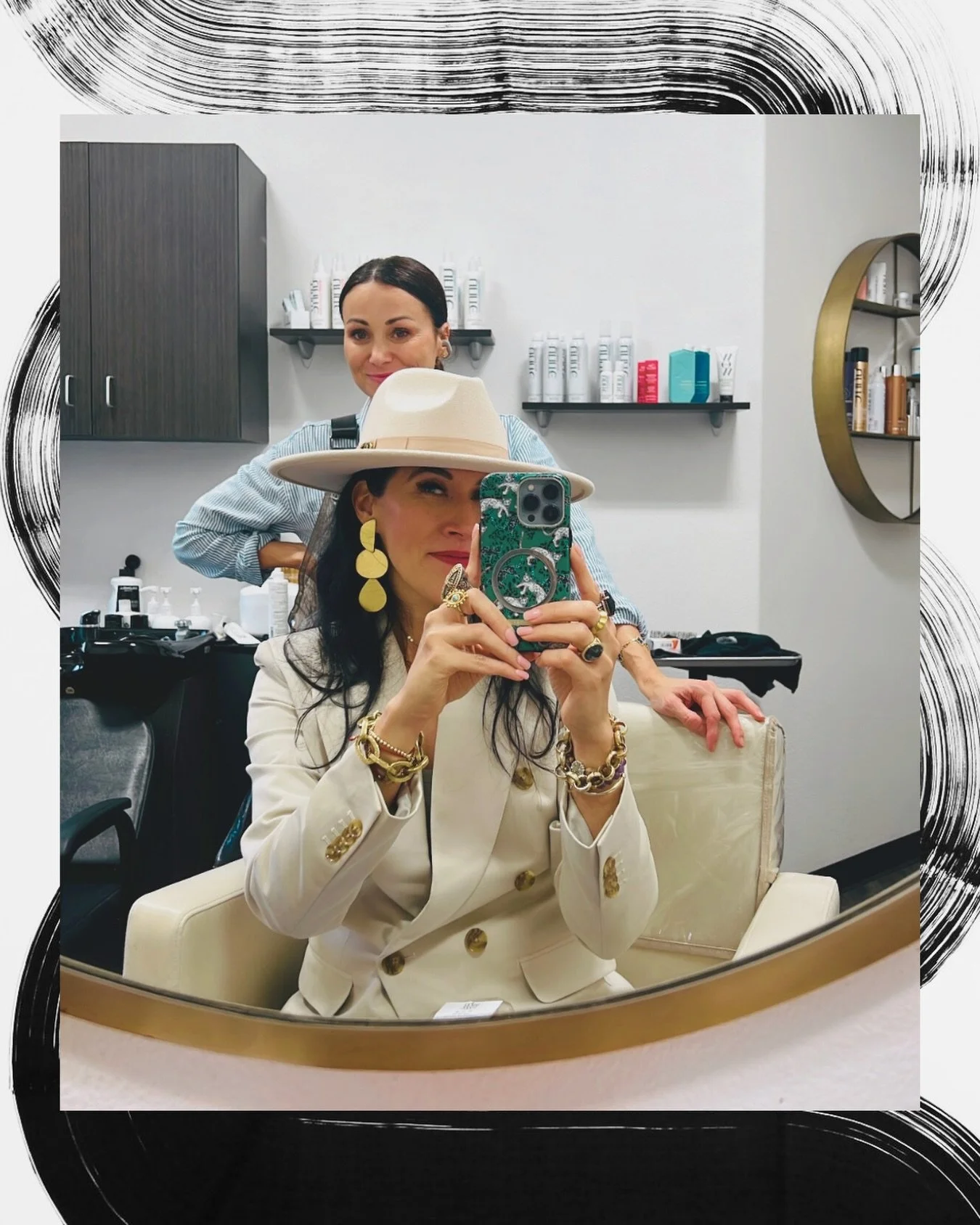 In my favorite chair, reflecting on this last year with my fabulous friend and hairstylist @raluca.noresalon ✨ Complete gratitude for all that has unfolded, and it just keeps getting better and better. Here&rsquo;s to the blessing of great company, a