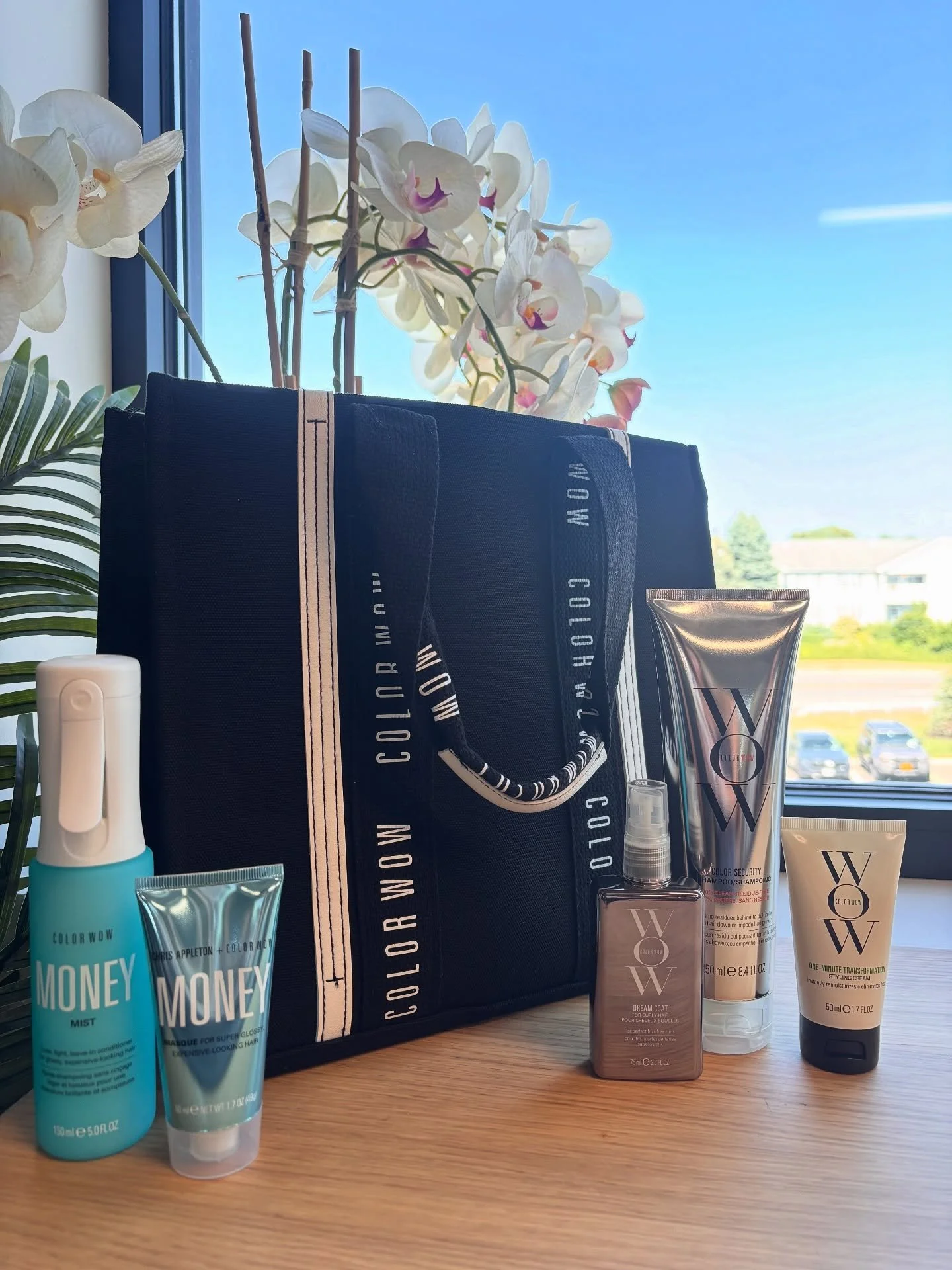 ☀️ End of summer giveaway!! ☀️
For every retail product purchased from now until August 23th, you will receive an entry to win some of our favorite @colorwowhair products!! 💁🏼&zwj;♀️💕

#518 #518hairstylist #518salon
