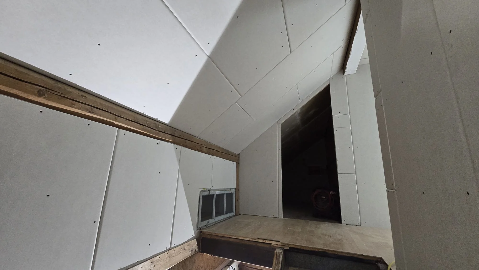 PHOTO-2025-09-13-18-34-33 4.jpg