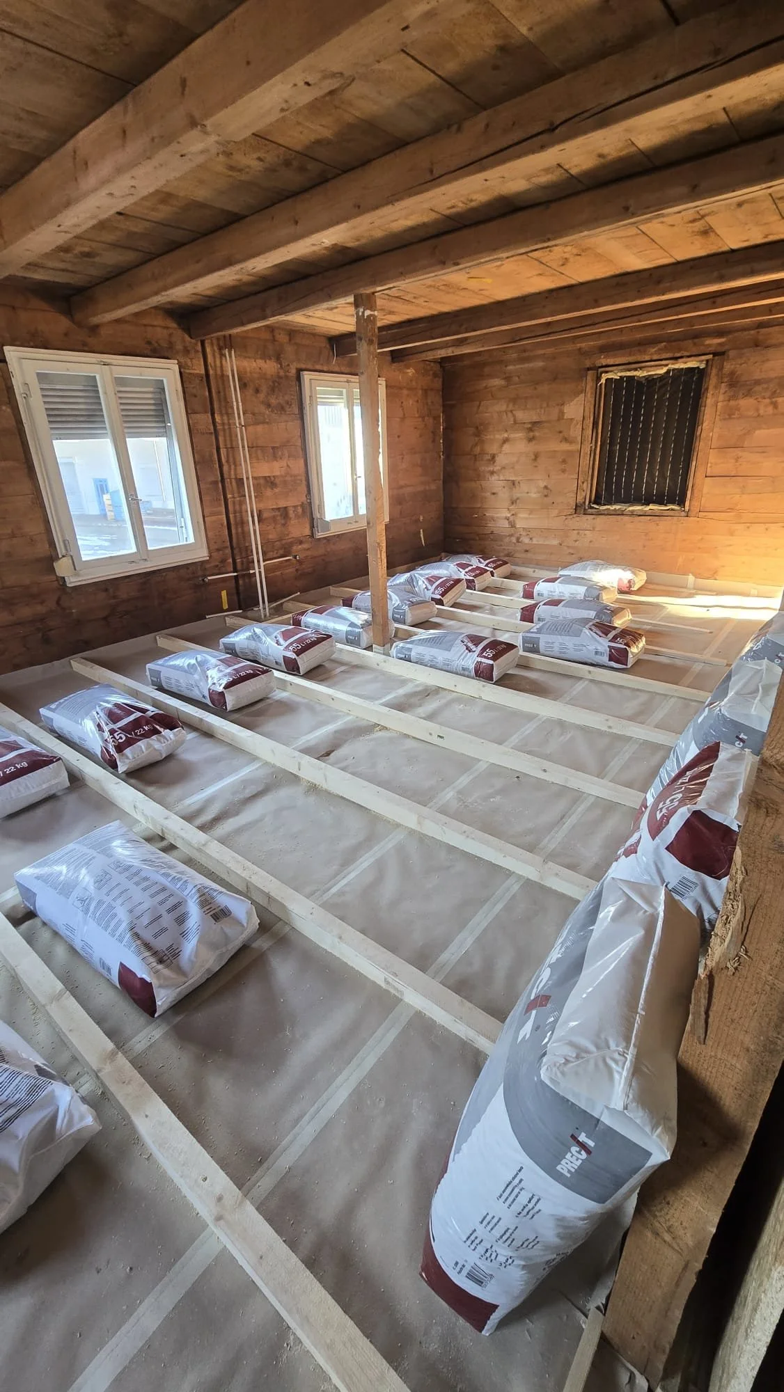 PHOTO-2024-12-31-18-46-16 5.jpg