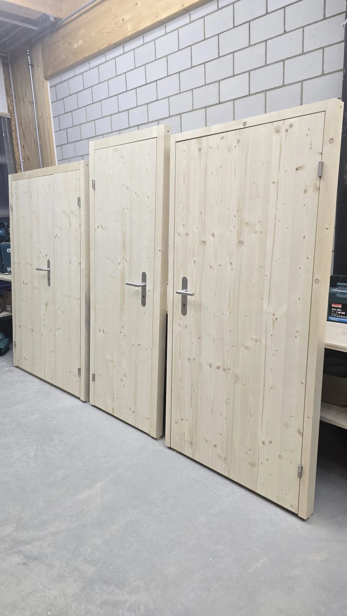 PHOTO-2025-10-17-19-06-39 copy.jpg