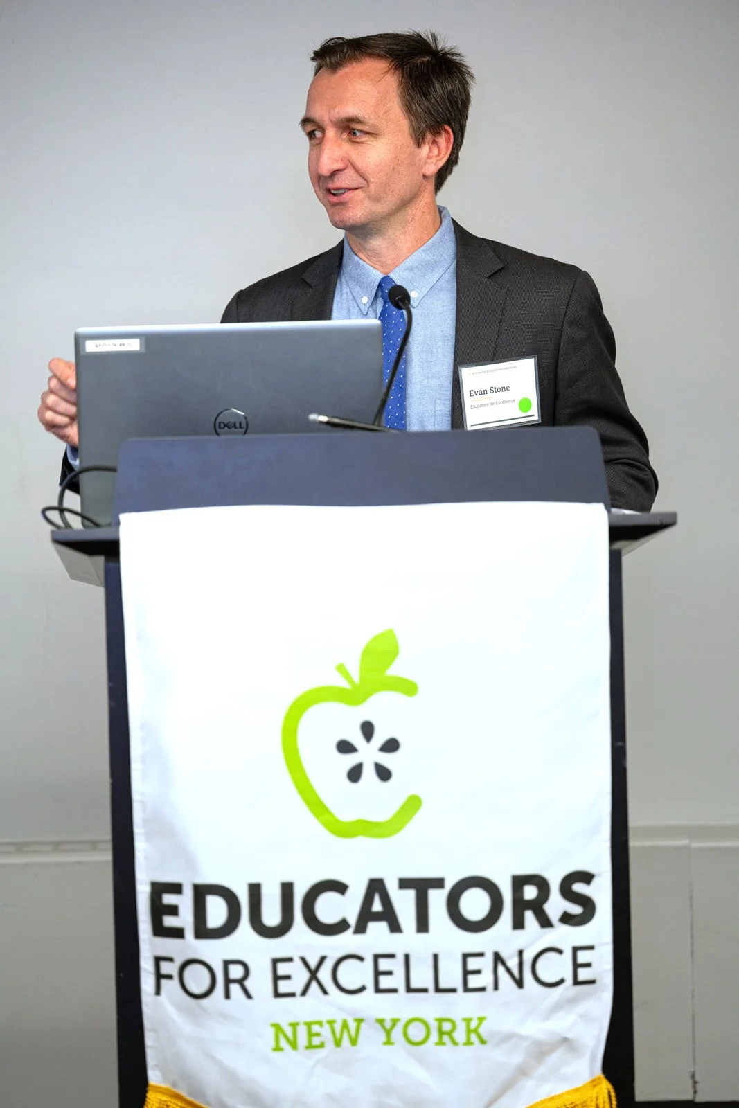 E4E_3614.jpg