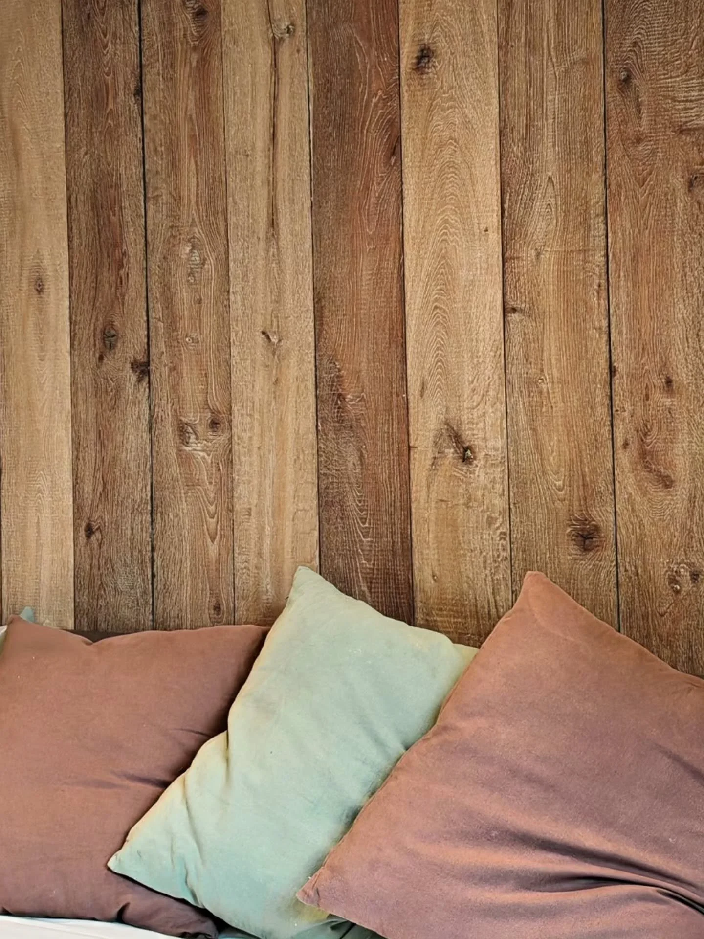 Notre Weisshorn sur le mur, notre L&eacute;gende au sol 😍

#parquet #parquetmassif #lille #bois #parquet