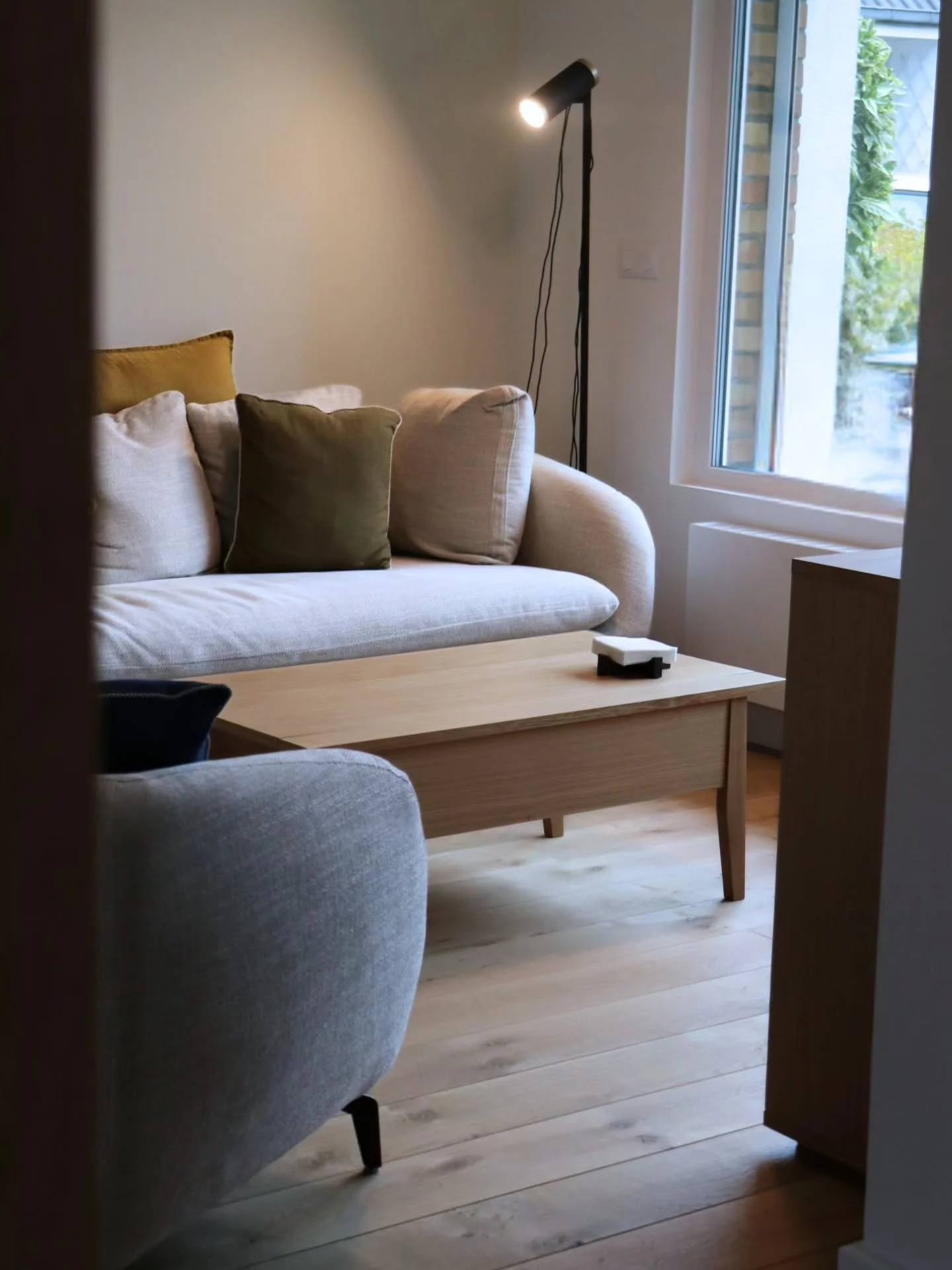 Aujourd'hui on vous pr&eacute;sente un super projet dans le nord de la France 🫣

Une envie de bois partout, dans toutes les pi&egrave;ces !

Le v&oelig;ux d'un bois clair sans pour autant tomber dans l'ultra blanc. Avec nos produits naturels, trouve