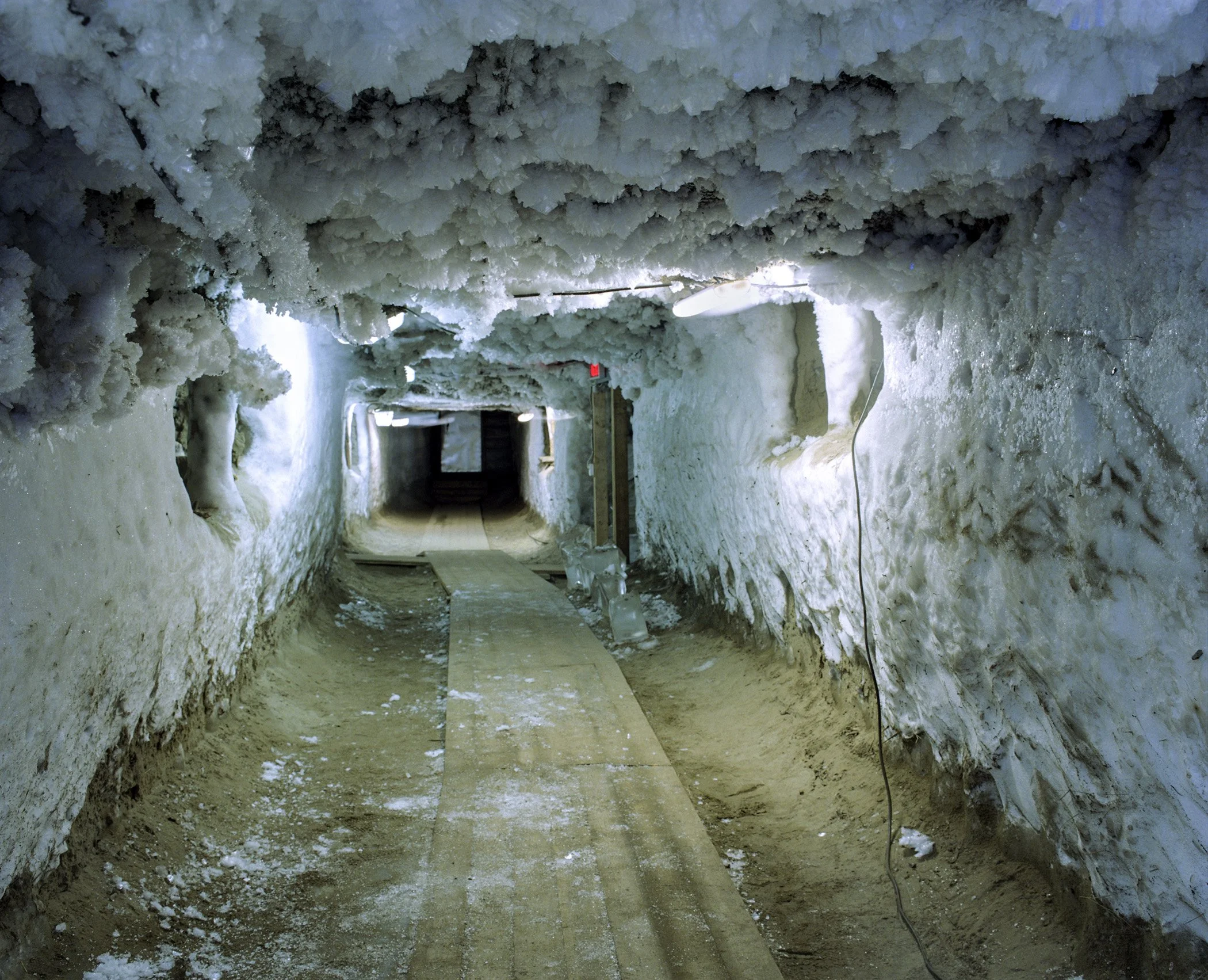 05.TaraNicholsonPermafrostTunnel.jpg