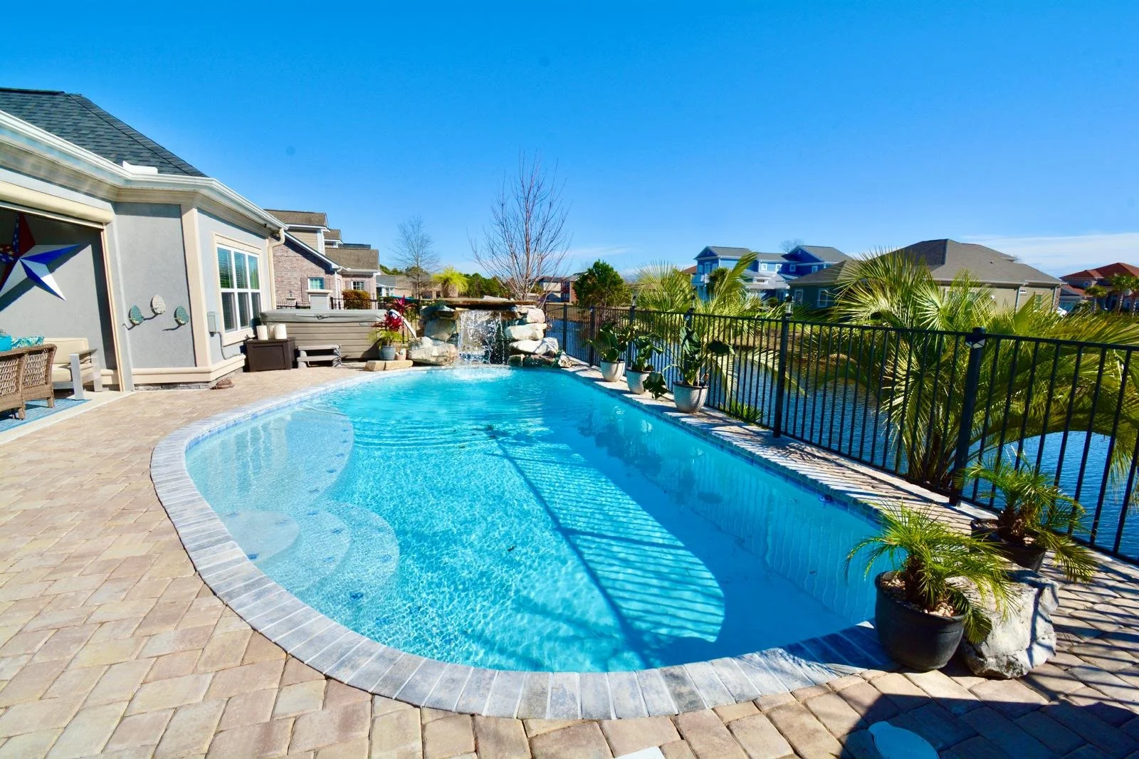 WhatsApp Image 2025-05-01 at 13.09.39_7bfd4a67.jpg