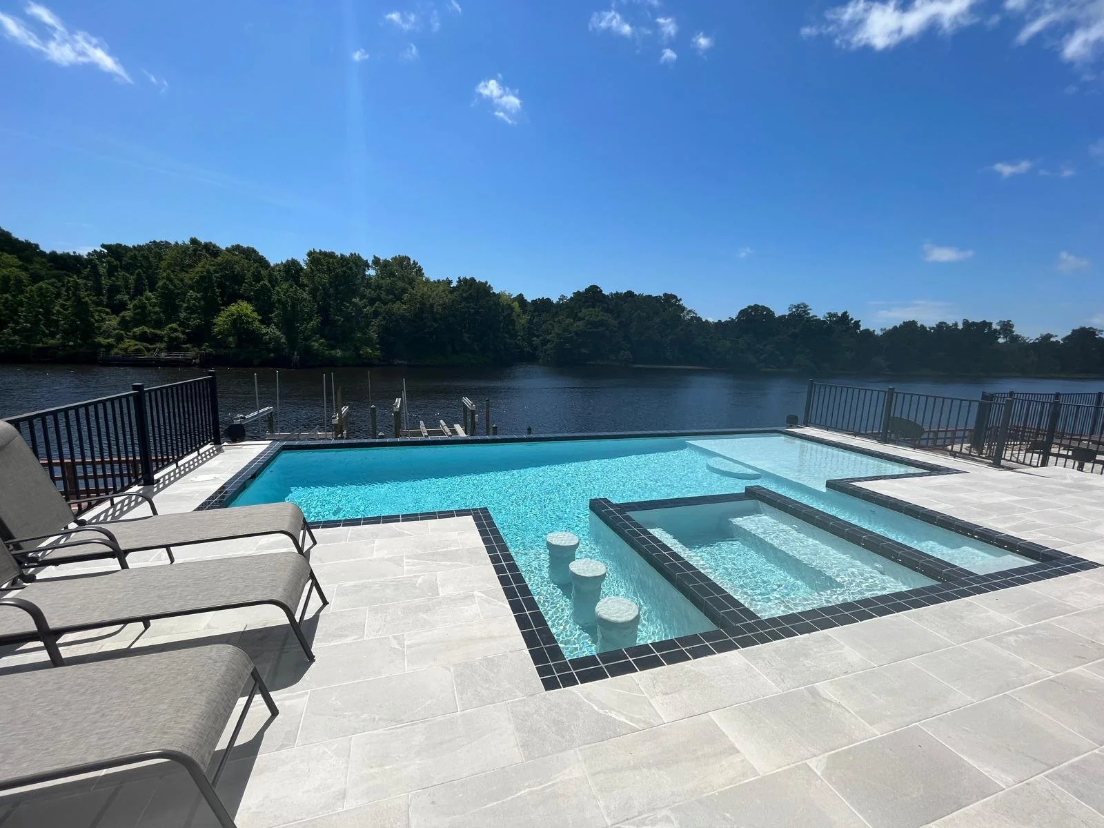 WhatsApp Image 2025-05-01 at 12.25.01_8d65ec60.jpg