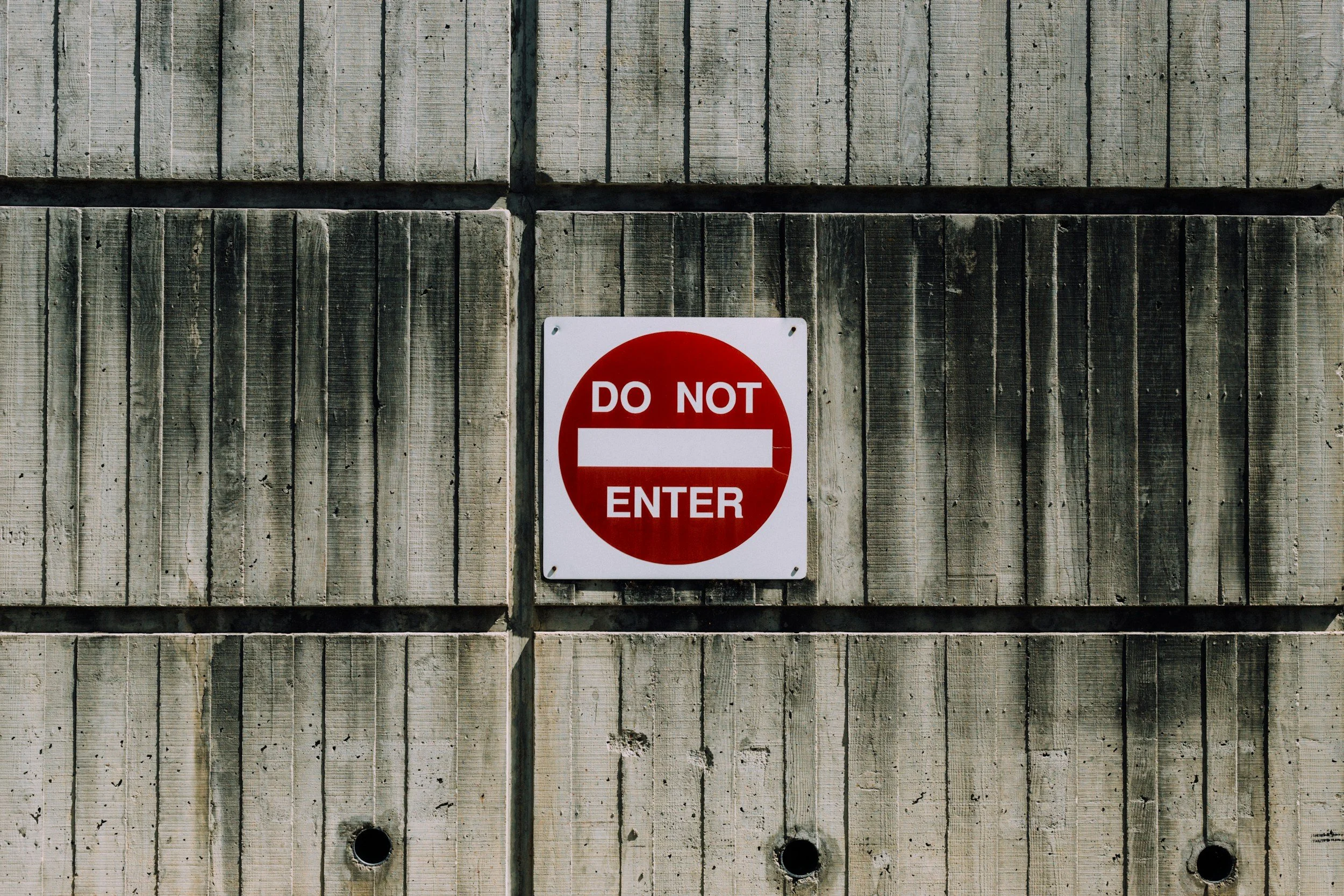 Setting Boundaries at Work: Yes, You Can Do That!