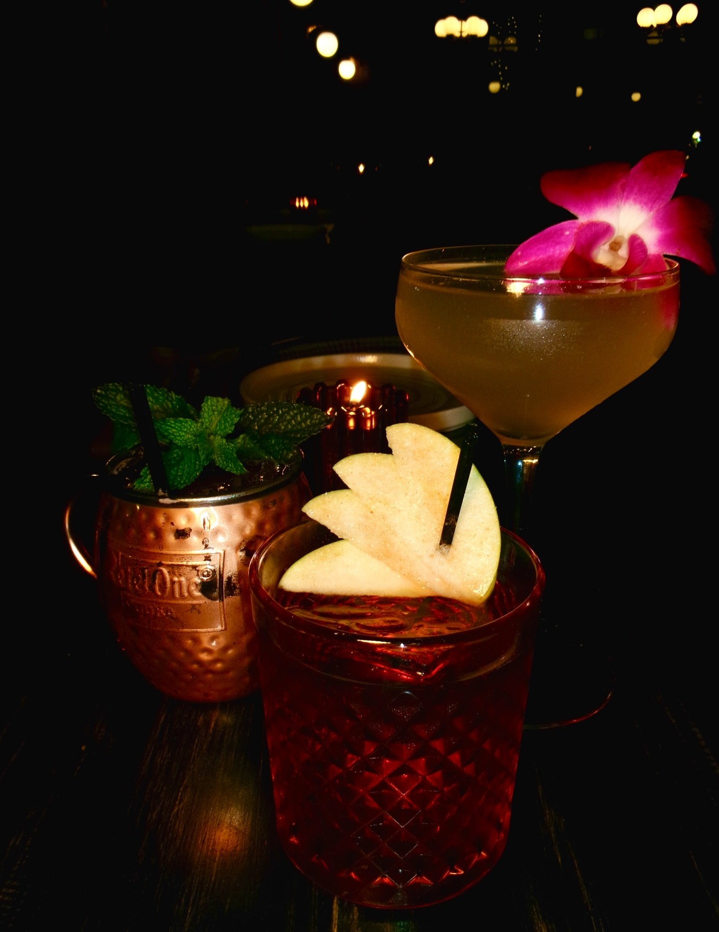 This week at Brodie&rsquo;s

We&rsquo;ve got a full lineup of specials we&rsquo;re certain you&rsquo;ll love &mdash; from fresh chef features to can&rsquo;t-miss cocktails and sweet treats.

Swipe to check out this week&rsquo;s agenda, mark your favo