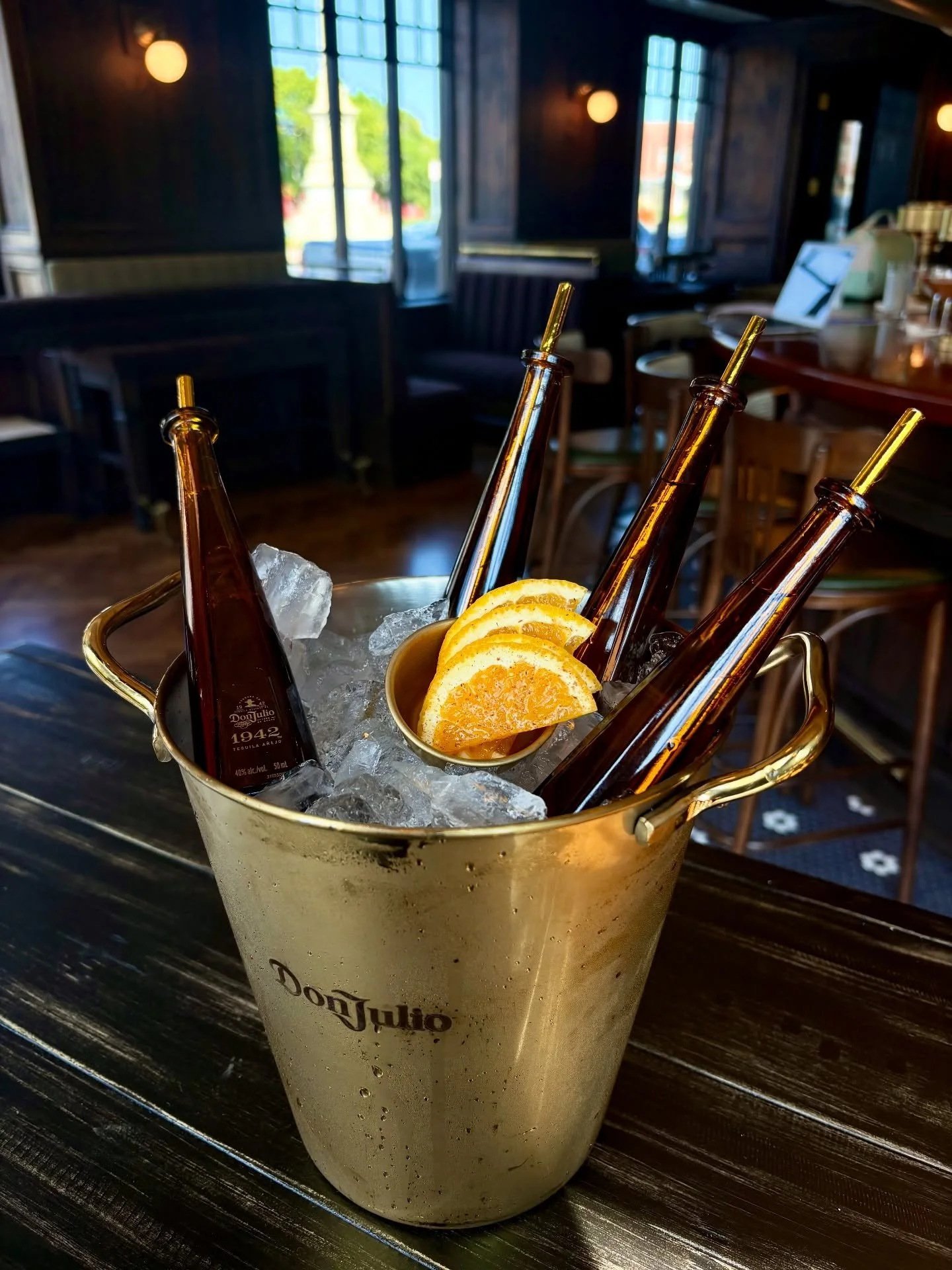 Don Julio 1942 minis to elevate the night

Tequila lovers, don&rsquo;t miss Agave Affair &mdash; sip Don Julio and other tequila favorites. Thursday 1/22 from 6-8pm