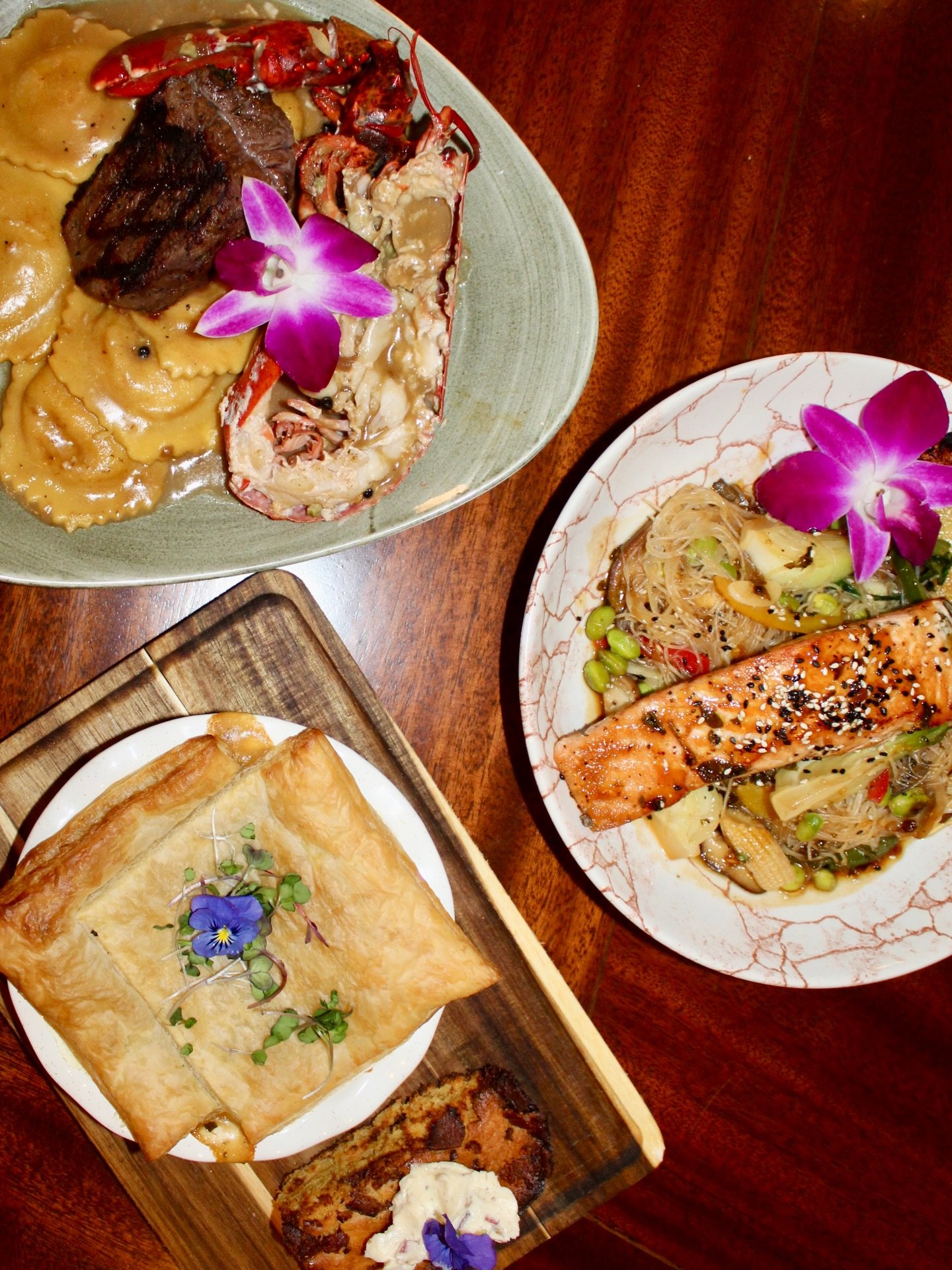 We&rsquo;ve got something SPECIAL for you tonight

Rustic pot pie topped with homemade bacon cheddar cornbread and maple bourbon butter.
Golden coat bowl salmon over rice noodles, teriyaki style with stir-fried veggies.
And a decadent surf &amp; turf
