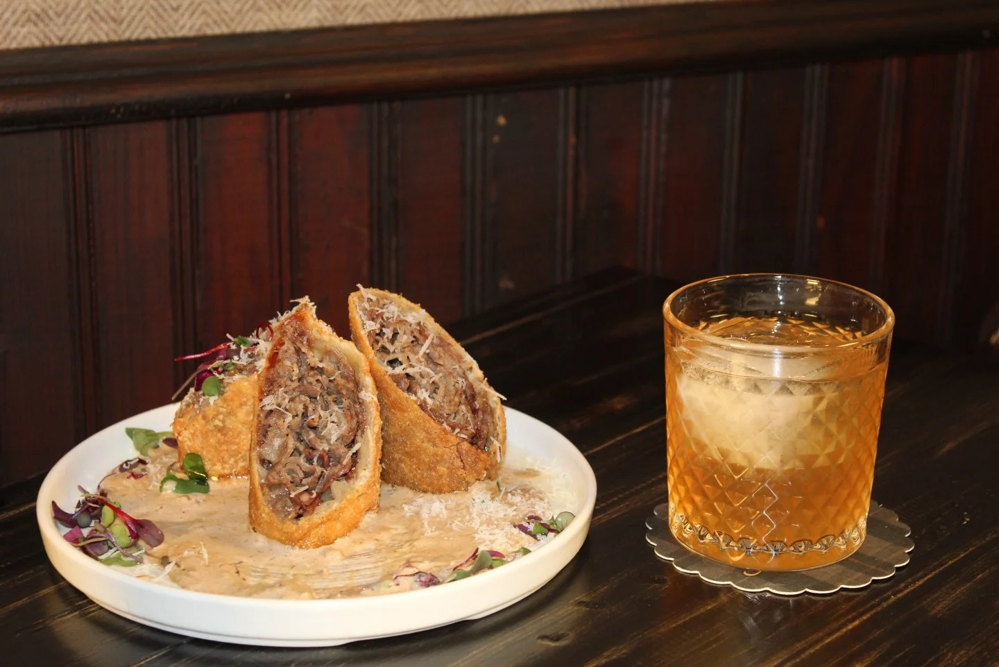 Perfectly mixed drinks, crave-worthy bites, and flavor that hits every time. 

Our steak &amp; cheese eggroll is just the beginning&hellip; Pair it with our &ldquo;More Than My Hometown&rdquo; craft cocktail featuring @jamesonwhiskey