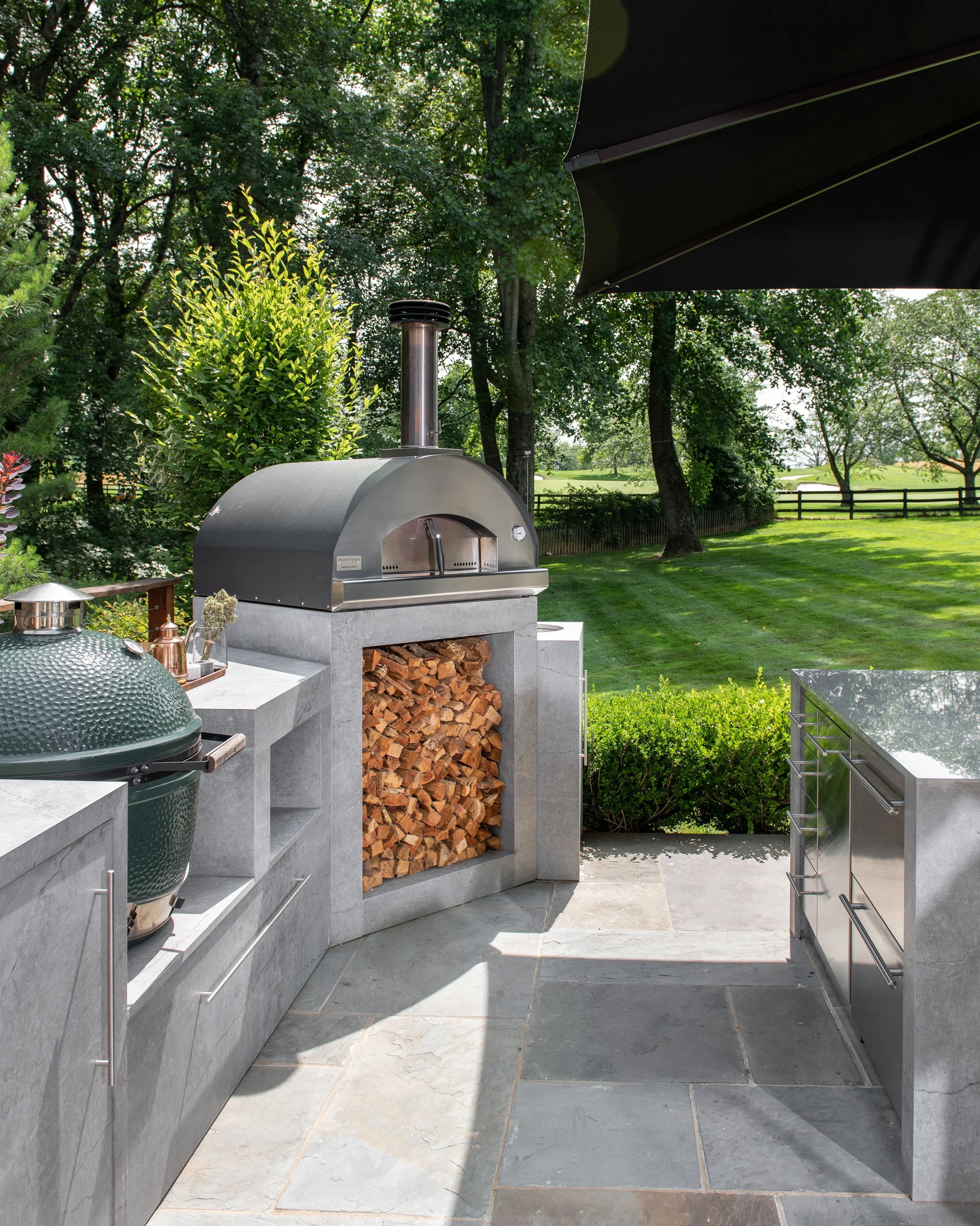 OutdoorKitchen10.jpg