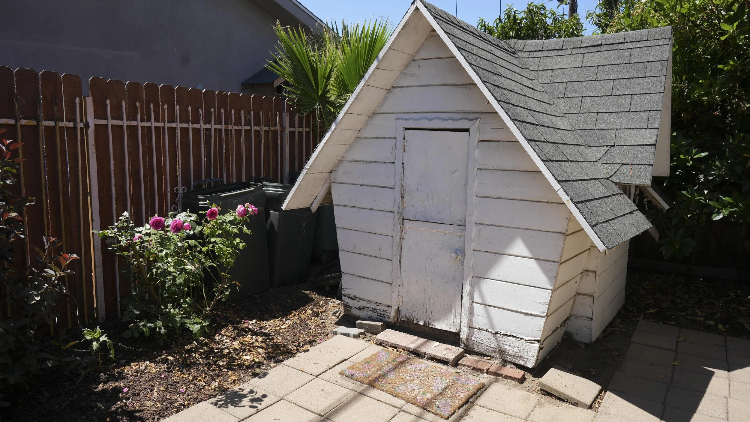 Hawthorne House Artists in Residence