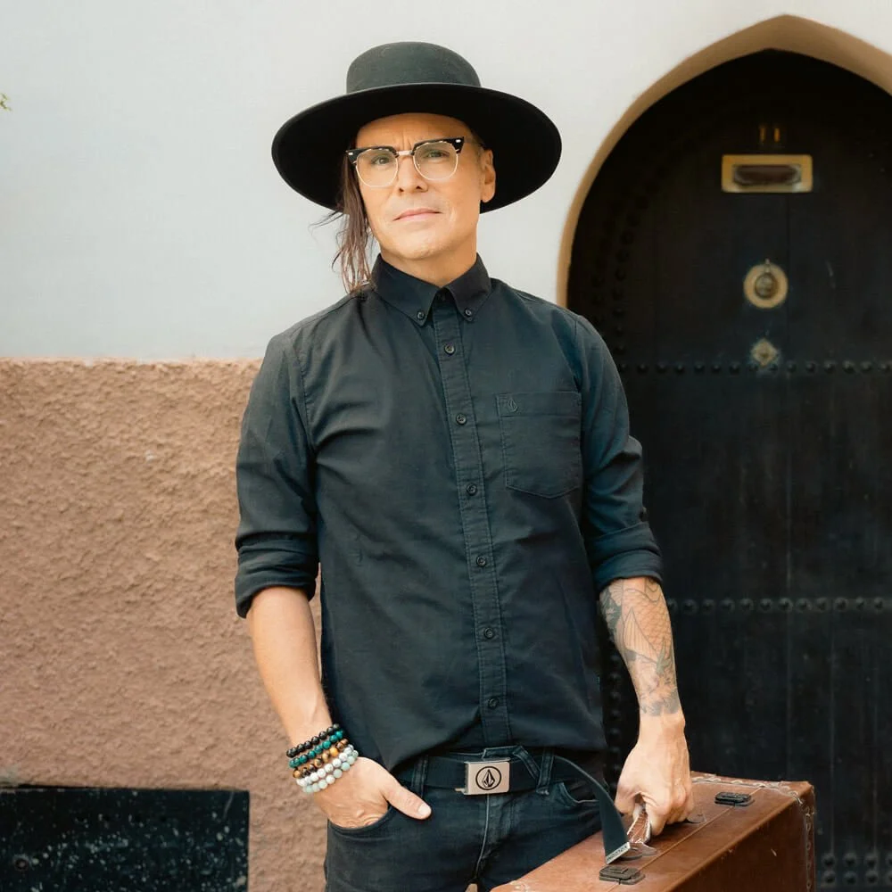 Alex Henry Foster wearing a hat