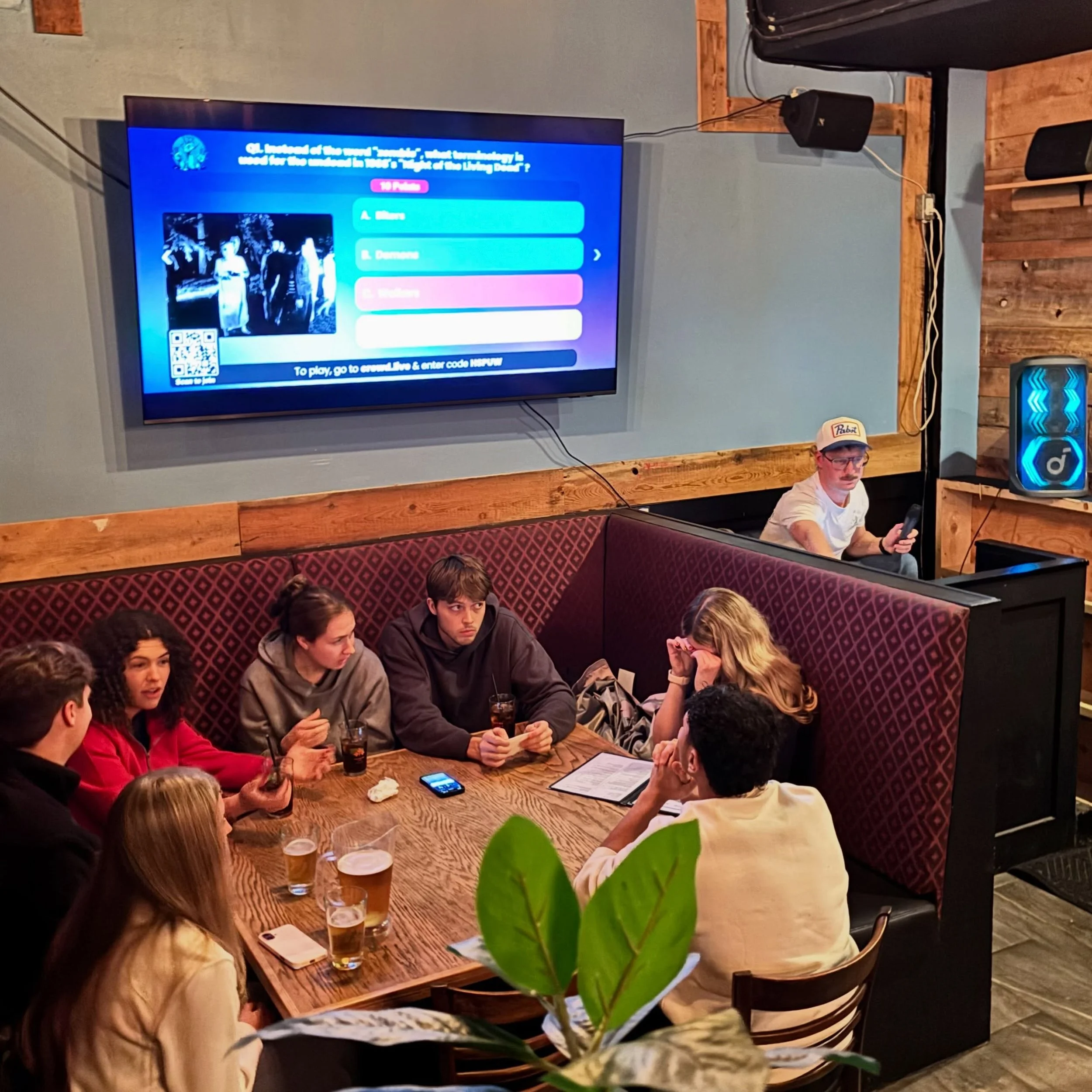 Study break Alert 🚨 Midterms are rude, come take a break and join us for trivia tonight at 6:30pm. This weeks topics include:
Original Horrors 😱 Felines 🐈&zwj;⬛ Trees 🌲 Scandinavia 🌍