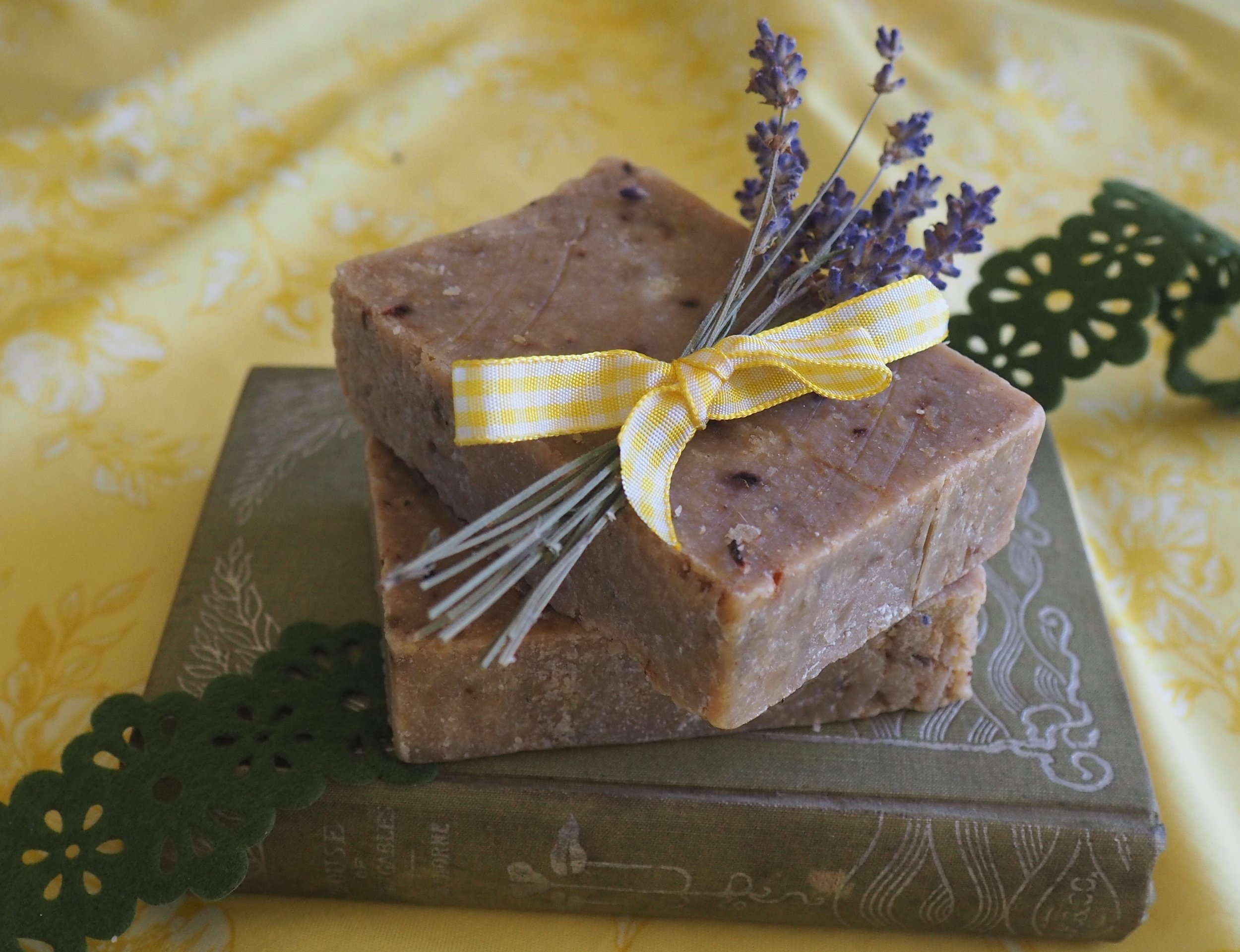 Sensitive Goat's Milk Healing Herb Soap
