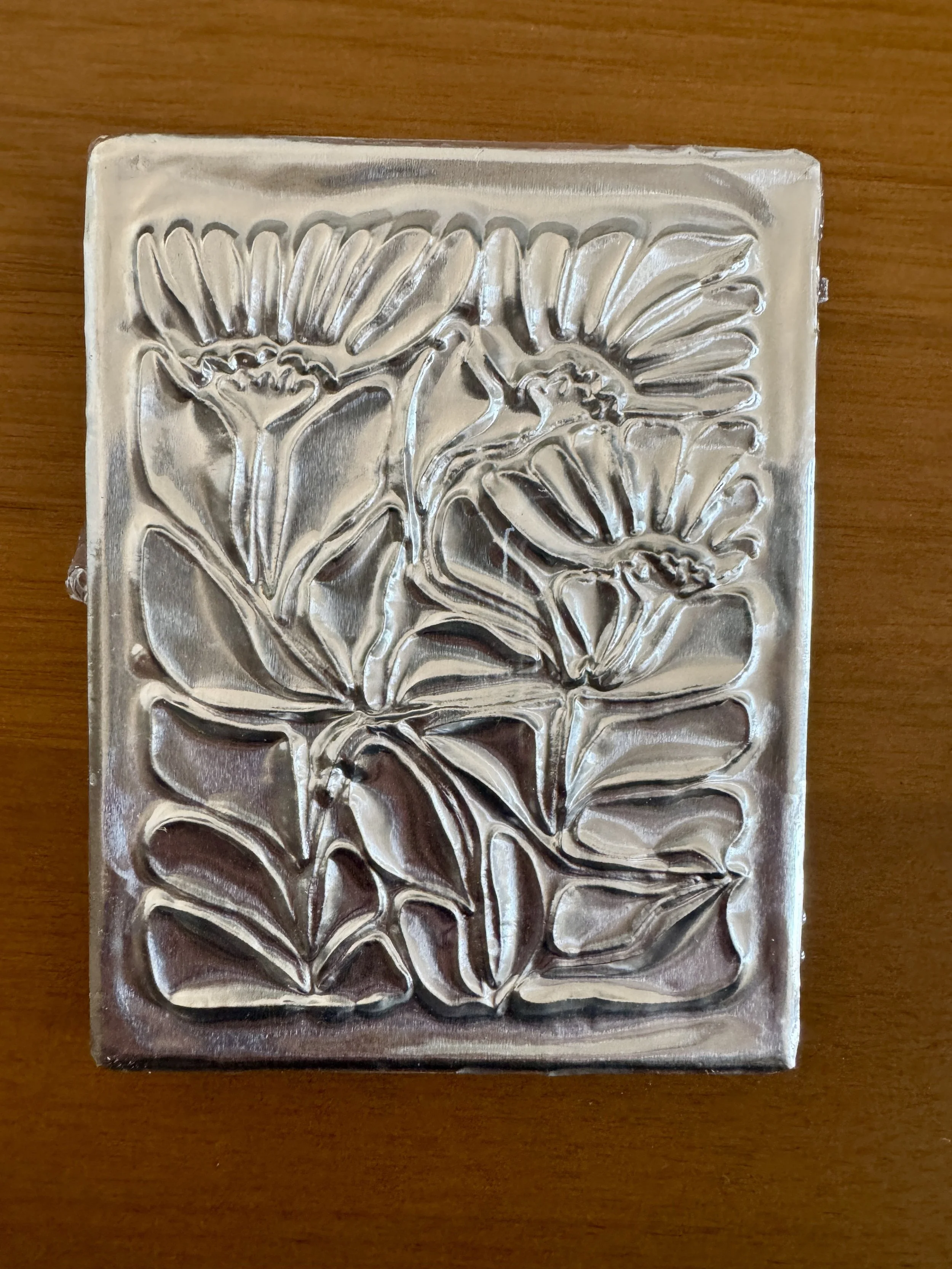 Desert Flower Tin Reed Case