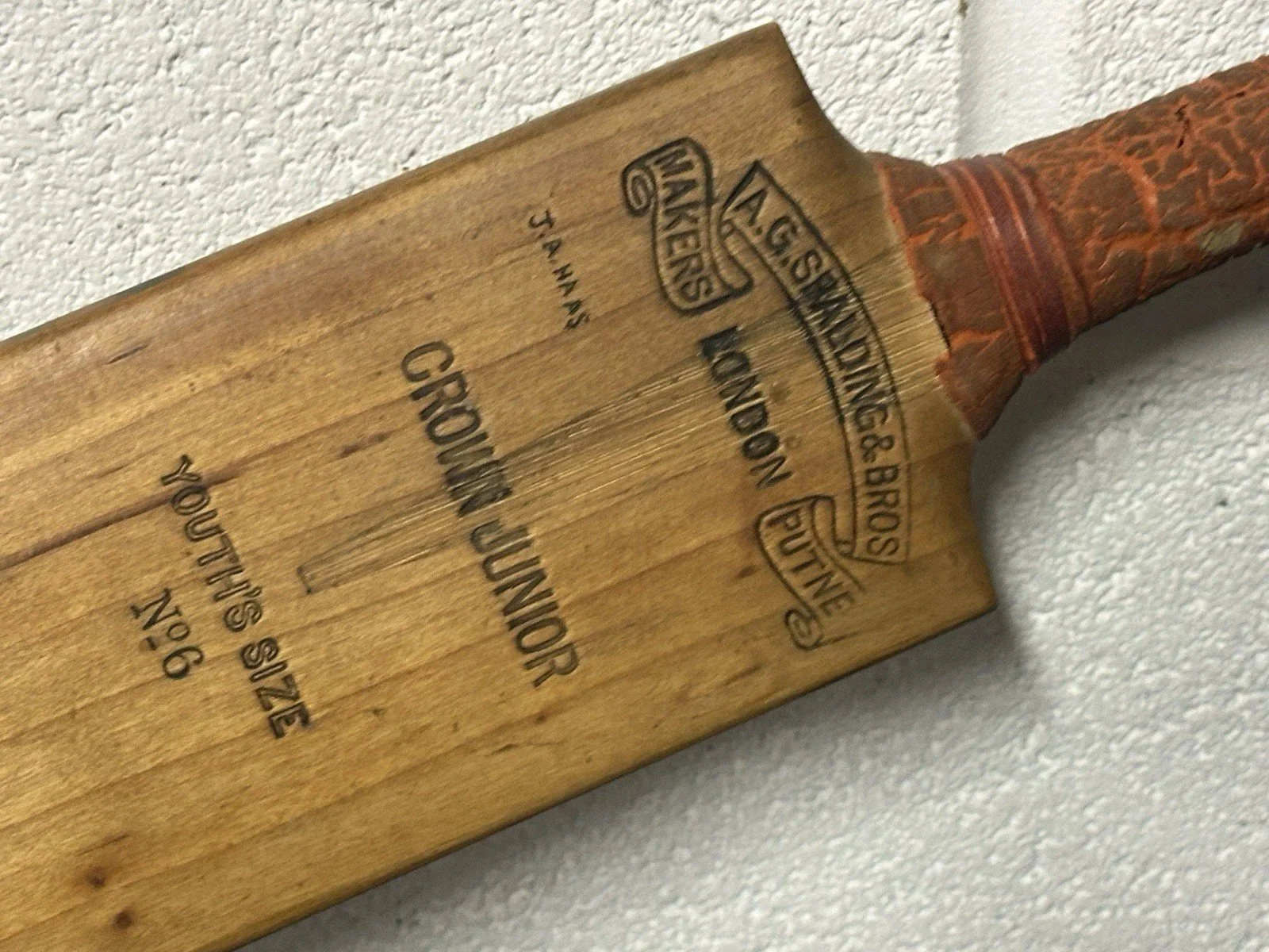 A.G. Spalding & Bros. cricket bat, made at the Putney Wharf works. eBay. Copyright undetermined.