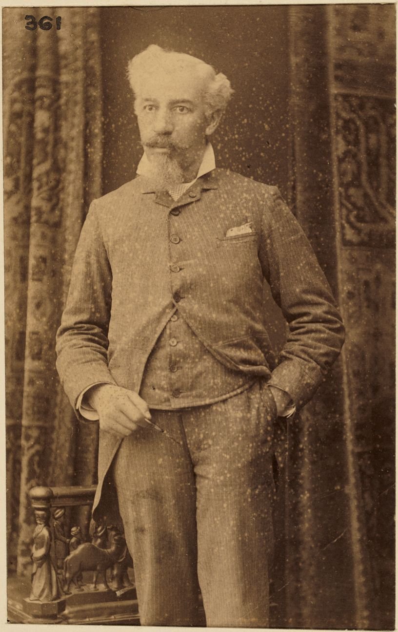 Colonel Charles B. Hicks, circa 1900. Irene Cox Collection, Alexander Turnbull Library (National Library of New Zealand). Public domain.
