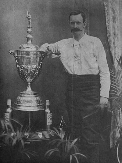 Dewar Cup AKA Dewar Fielding Trophy. Photo shared by baseballGB website. https://baseballgb.co.uk/?p=12657