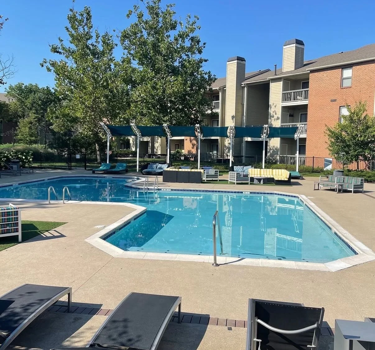 ☀️💦 POOL OPENING SATURDAY 💦☀️

The pool by the clubhouse officially opens this Saturday! 🌴😎
Get ready for sunshine, swimming, and summer fun with family and friends!

Also, the pool closest to the gym is currently OPEN! 🏖️✨

⏰ Pool Hours for Bot